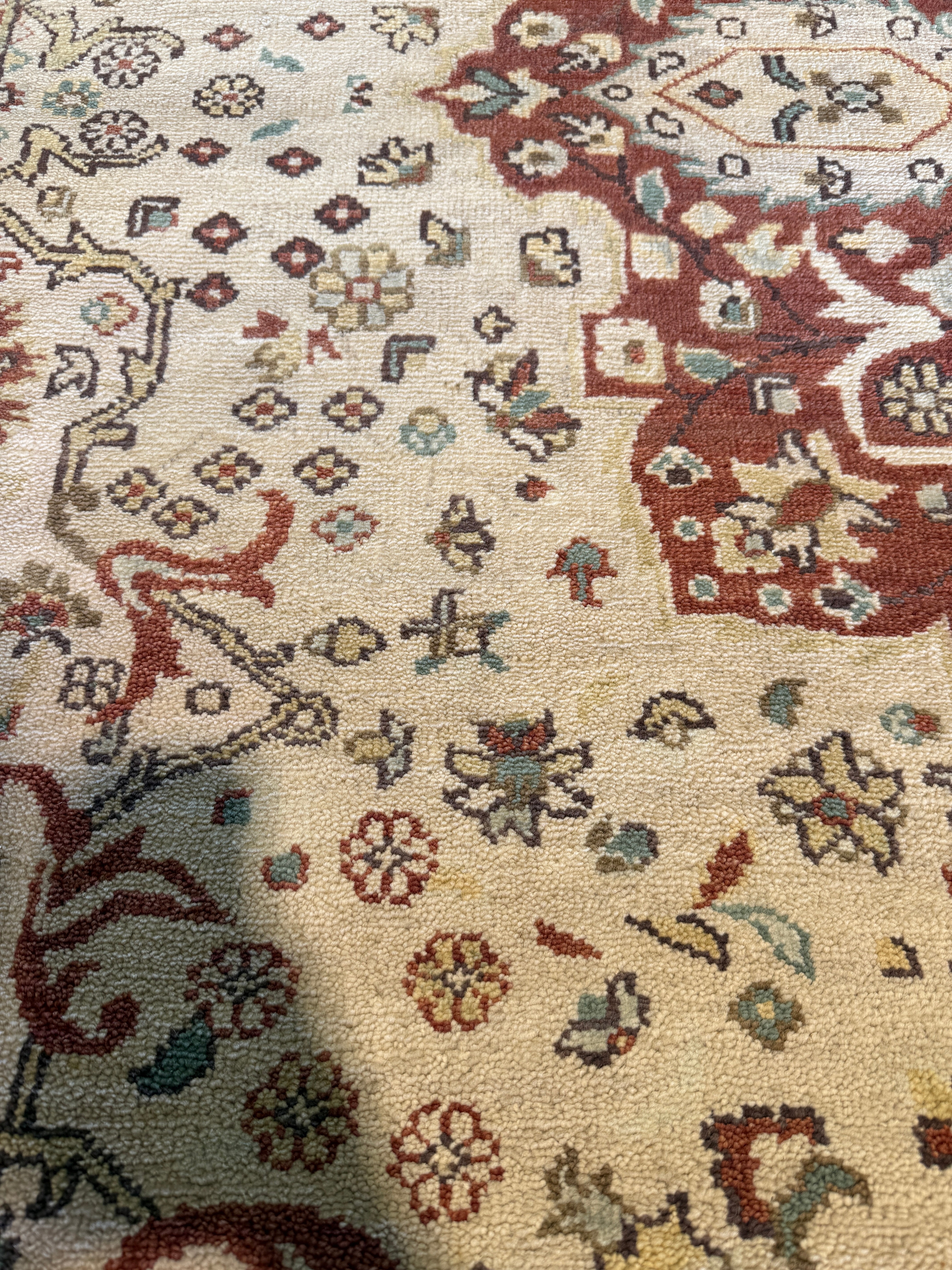 Zara Nikou Sichani 8x10 Ivory and Red Hand-Knotted Kashan Rug