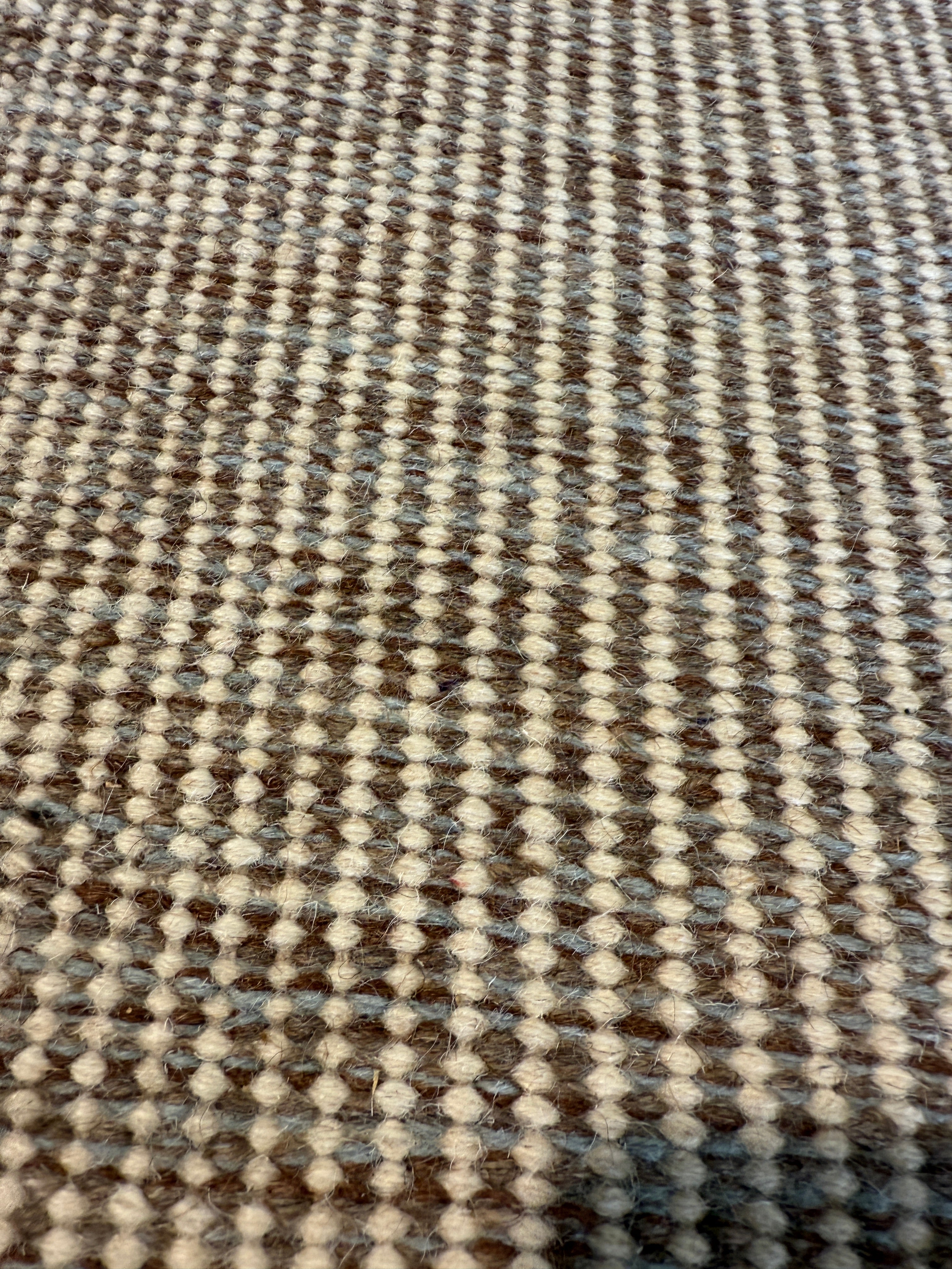 Dylan Elk 6.9x9.6 Grey Handwoven Modern Rug