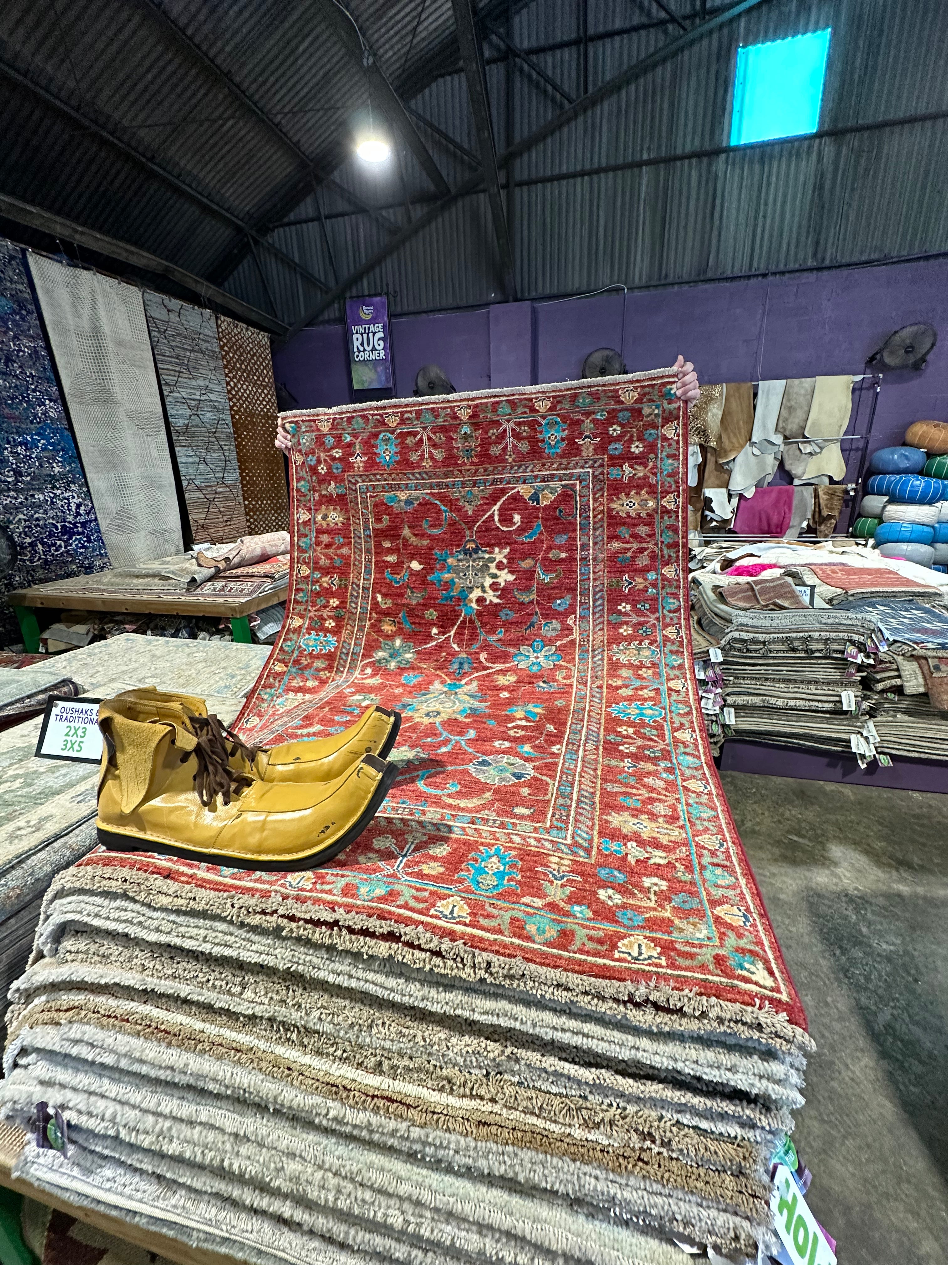 Jamiyka Jones 3.7x4.10 Afghani Sultani