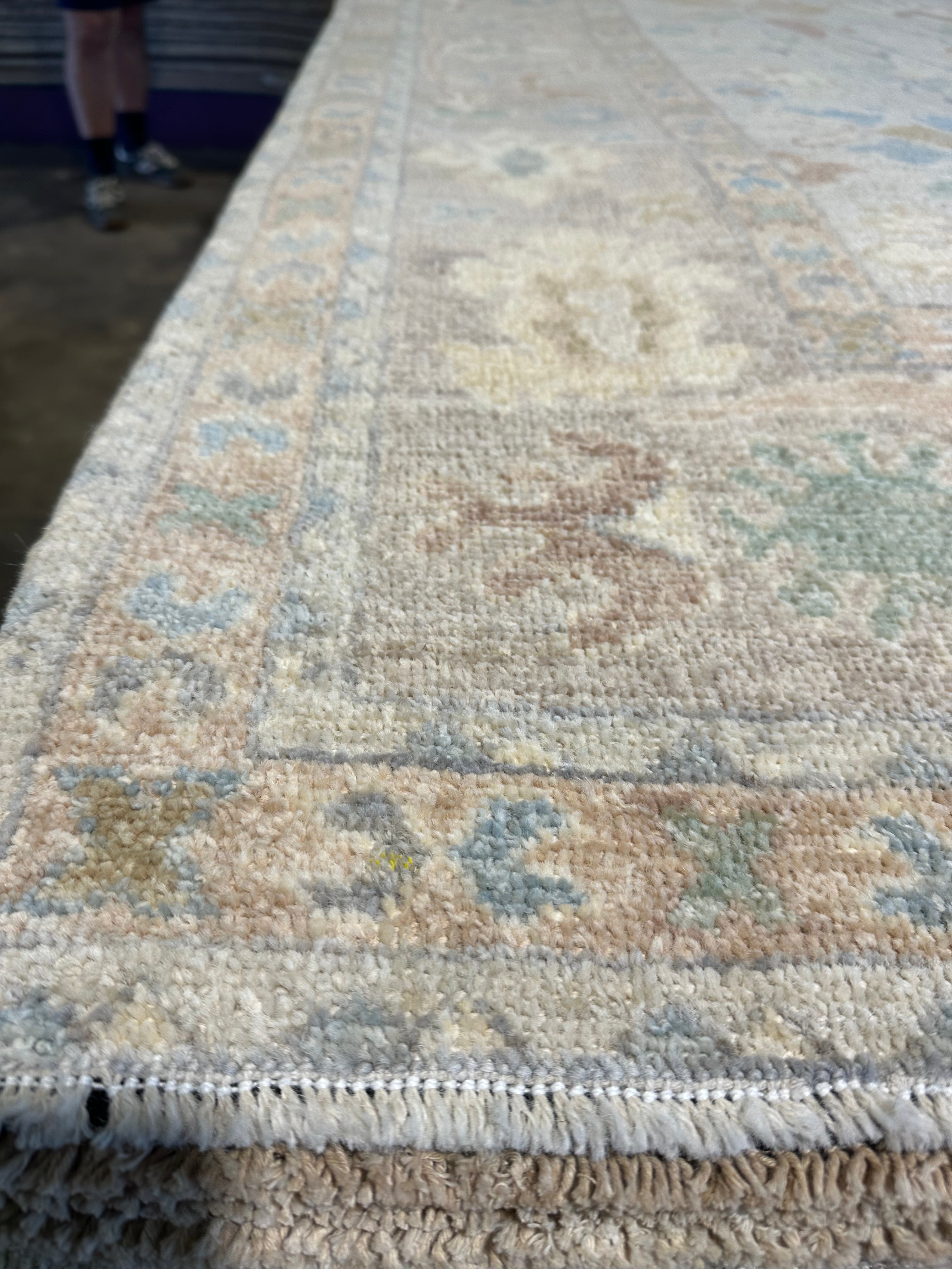Juliette Fassin 4.11x6.5 Afghani Whitewashed Oushak