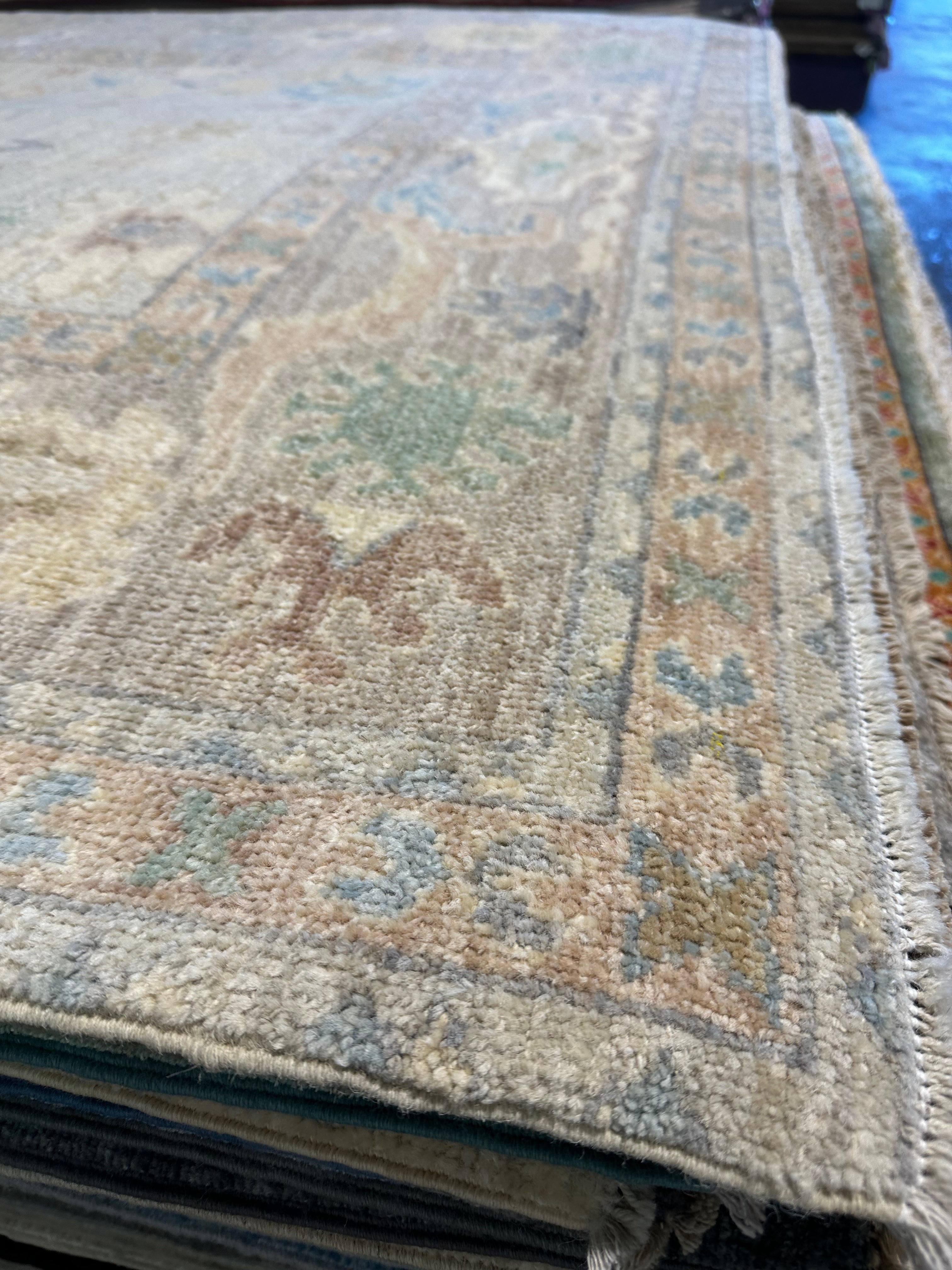 Juliette Fassin 4.11x6.5 Afghani Whitewashed Oushak