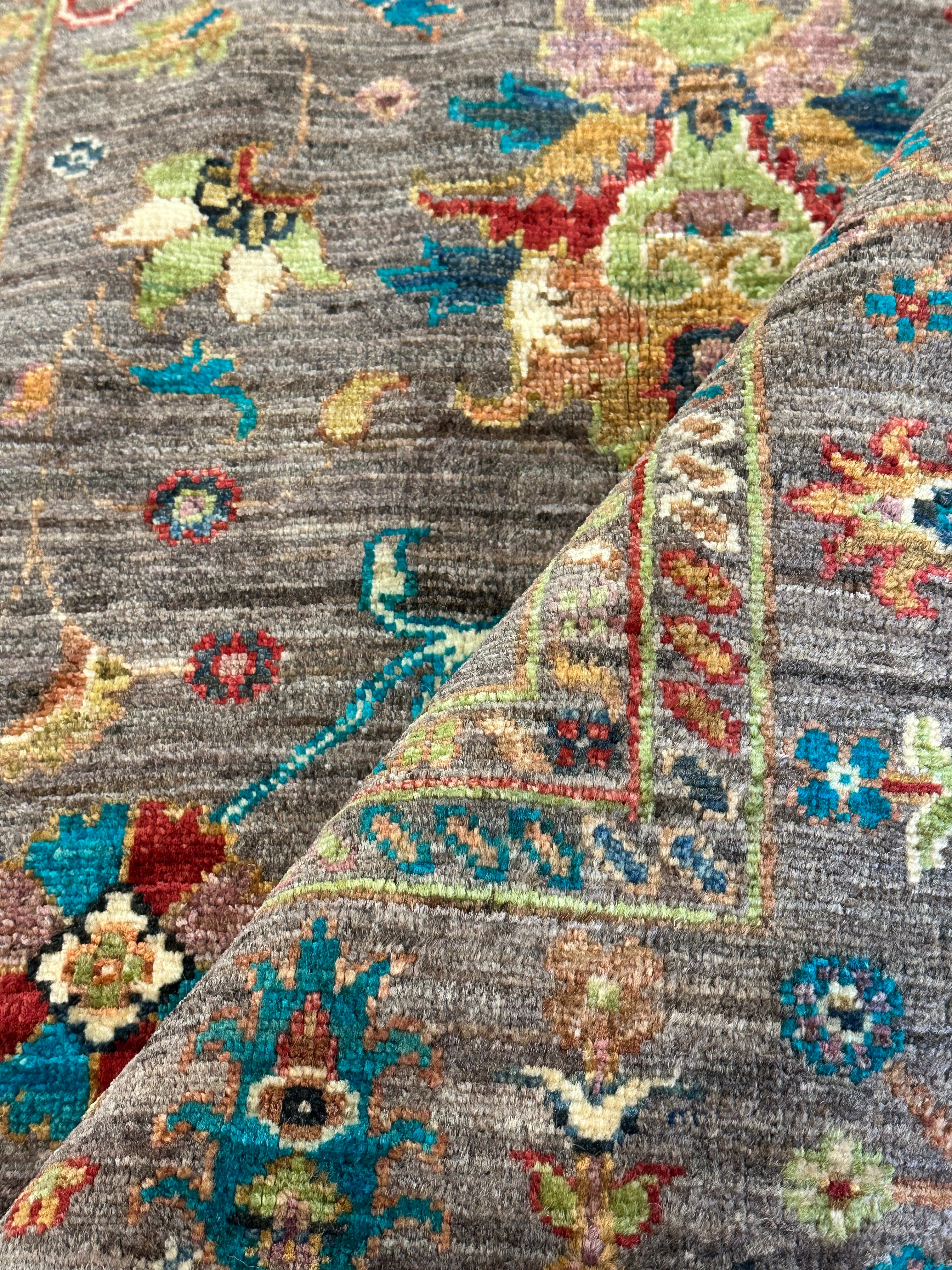 Leah Phillips 3.5x5.3 Afghani Sultani