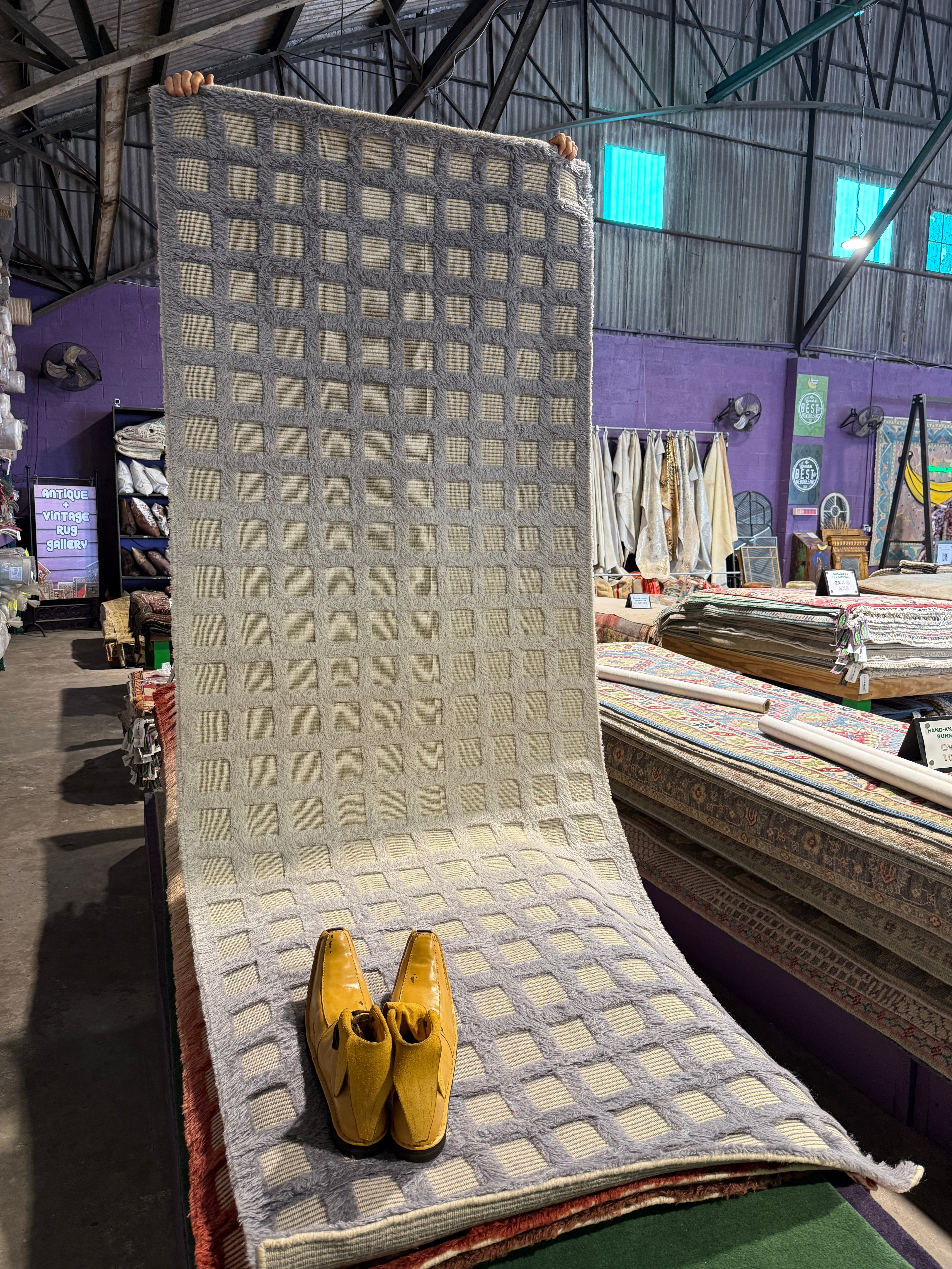 Billiana Extra Grande3.6x9.6 Grey Handwoven Modern Runner