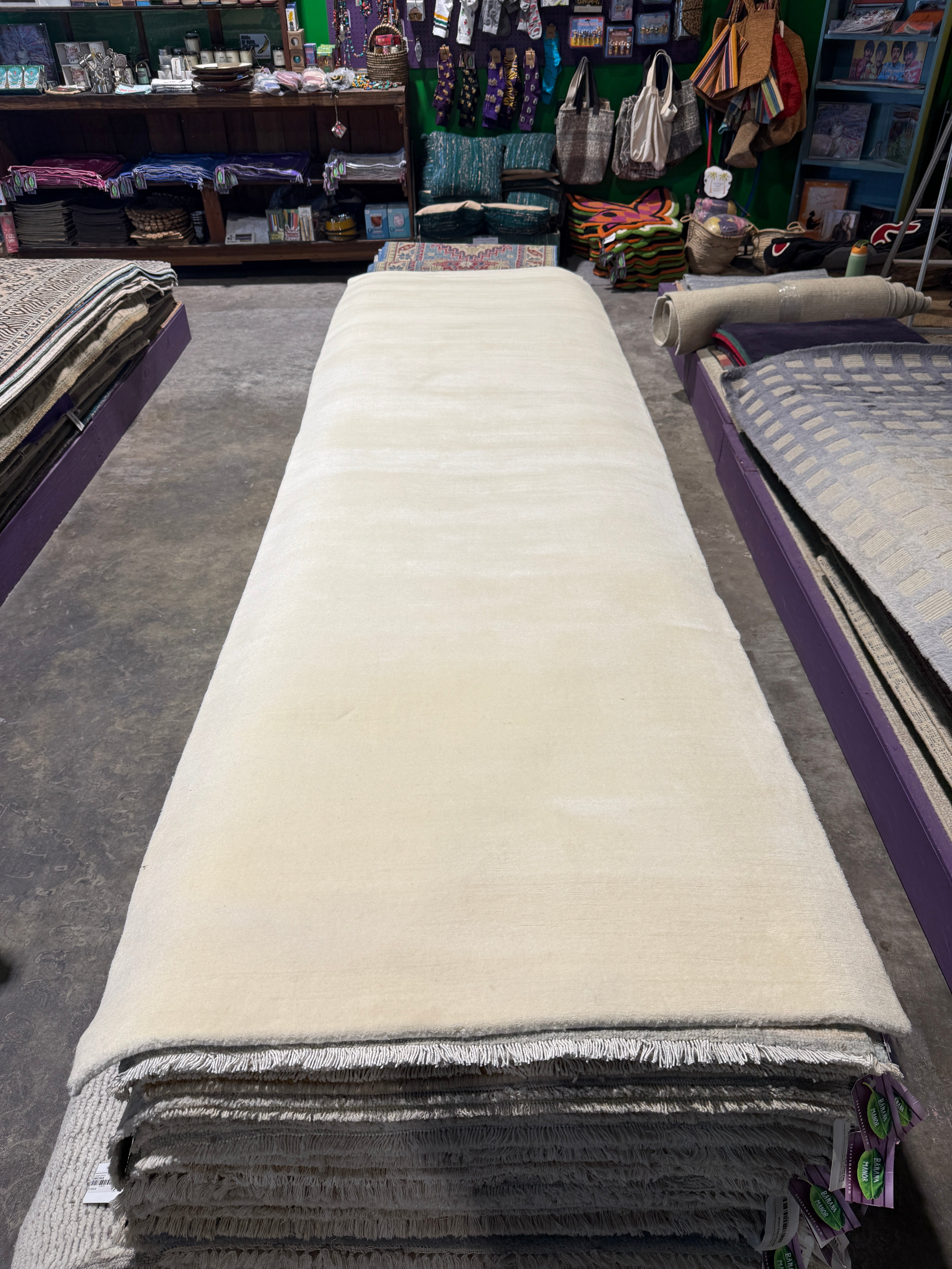 Shayn Walker Ivory Hand-Knotted Modern Runner (Multiple Sizes)