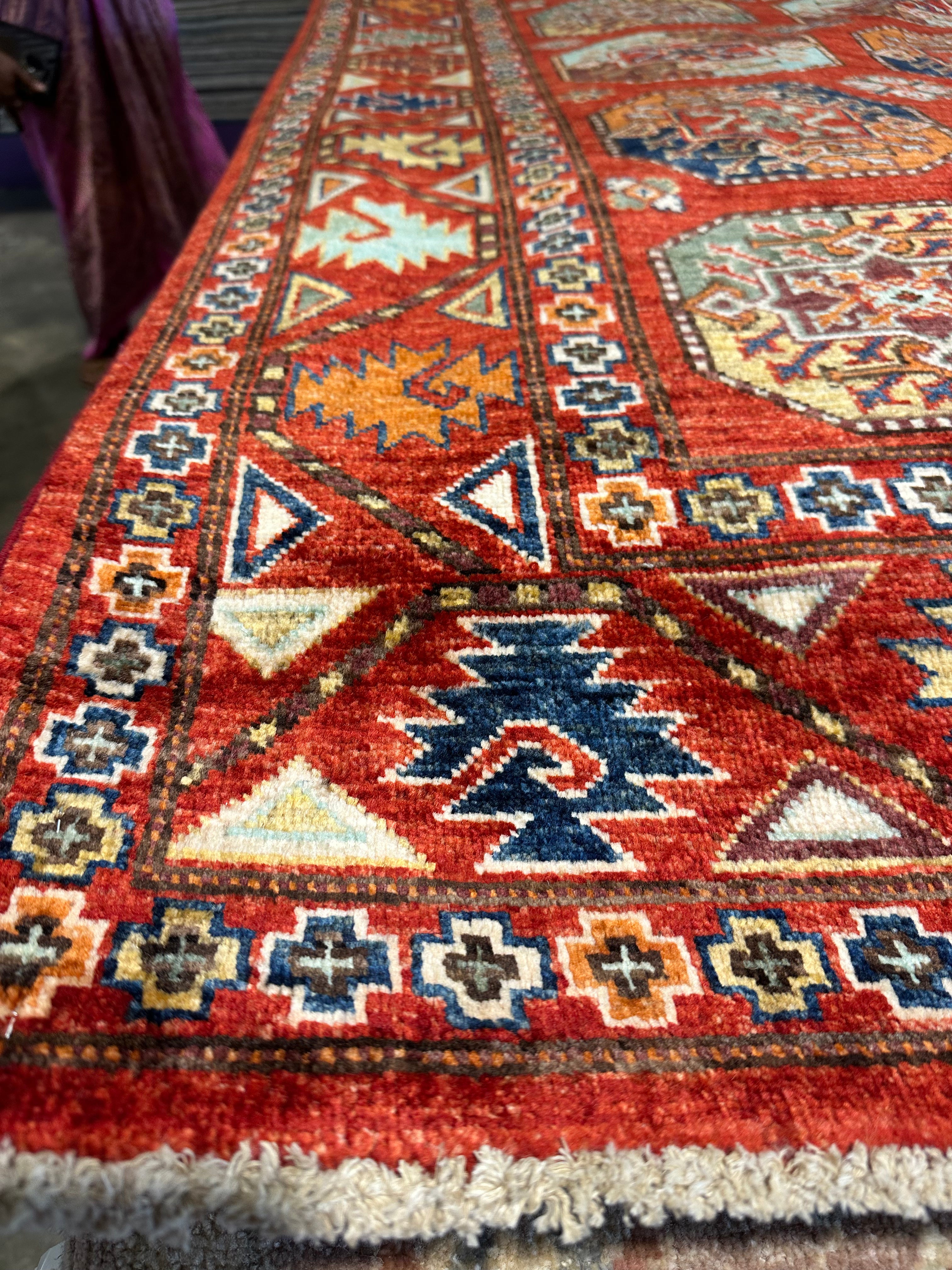 Claudia Navarra 5.7x7.10 Afghani Sultani
