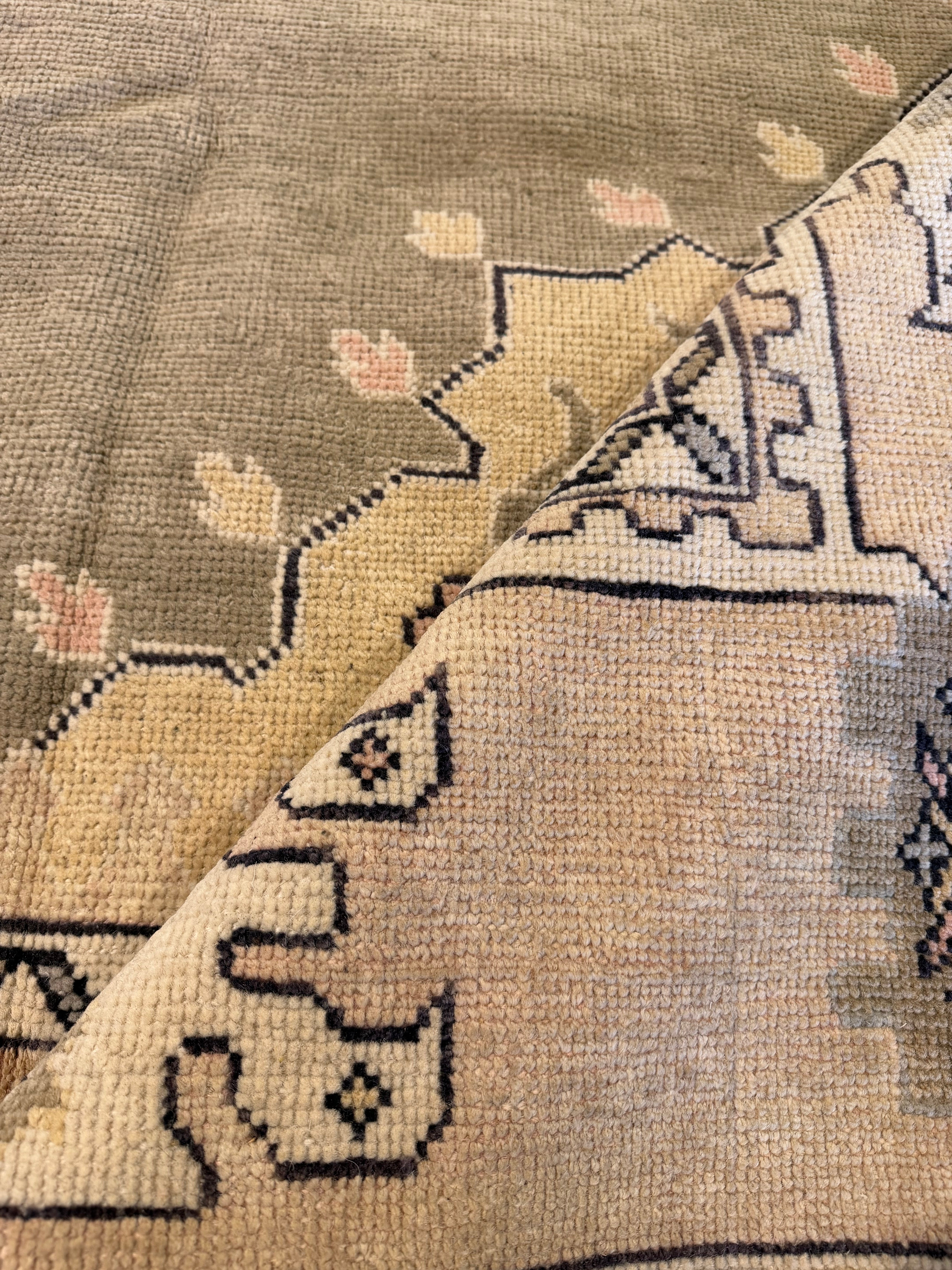 Natasha Leach 7.8x9.8 Hand-Knotted Afghani Oushak
