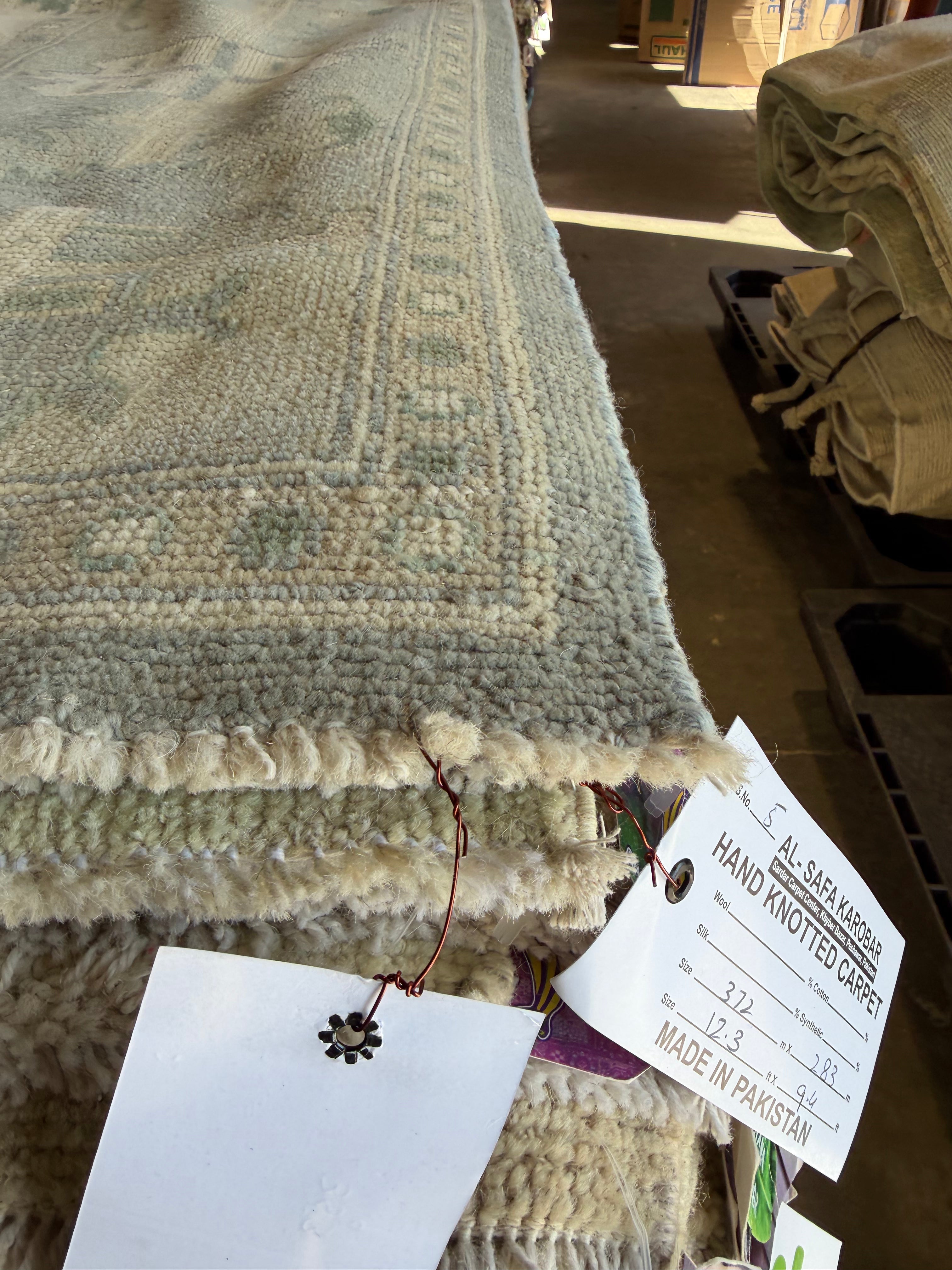 Lynsey Cosford 8.8x11.9 Hand-Knotted Afghani Oushak