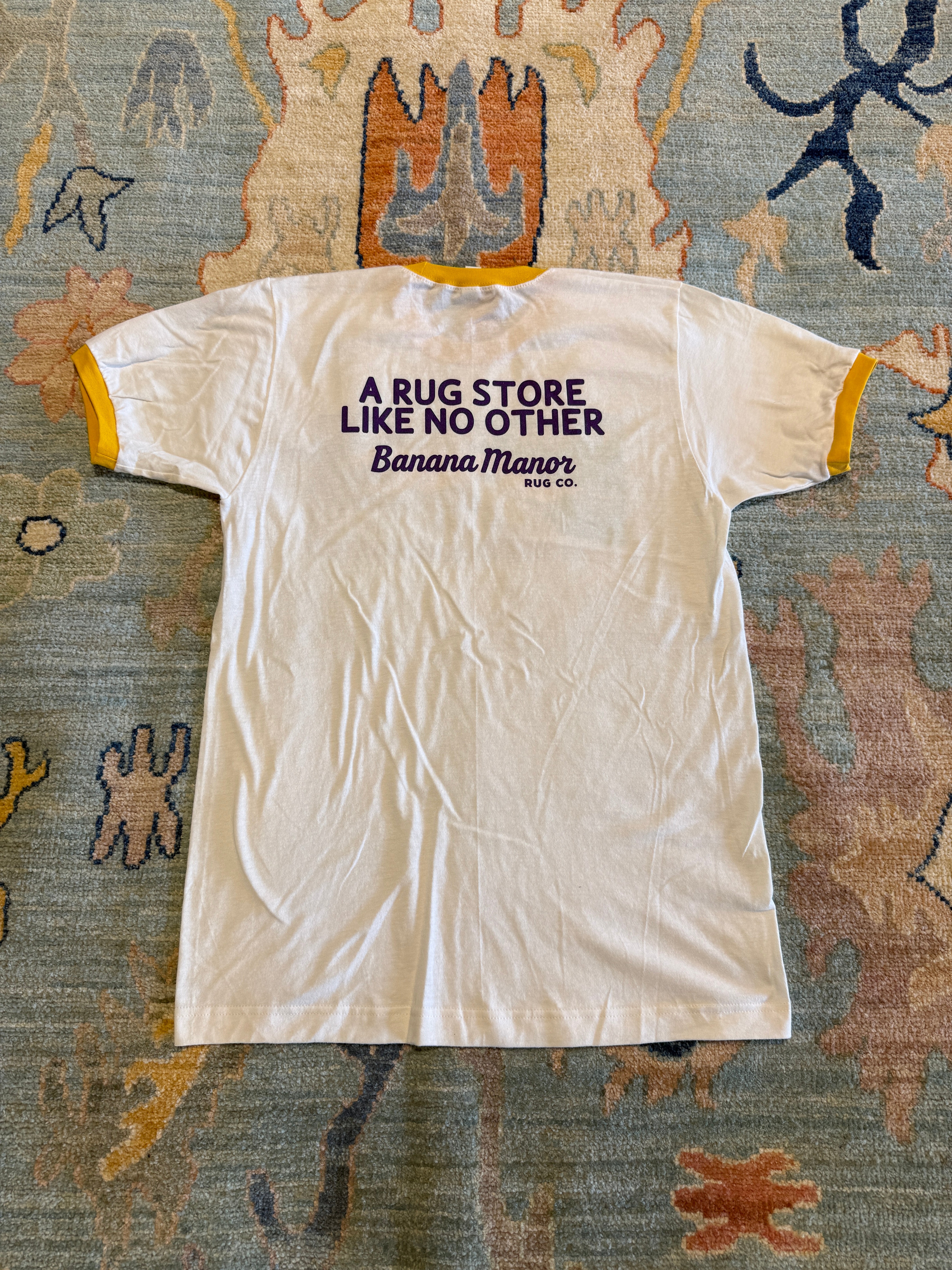 Banana Manor T-Shirt These Rugs Are Bussin'