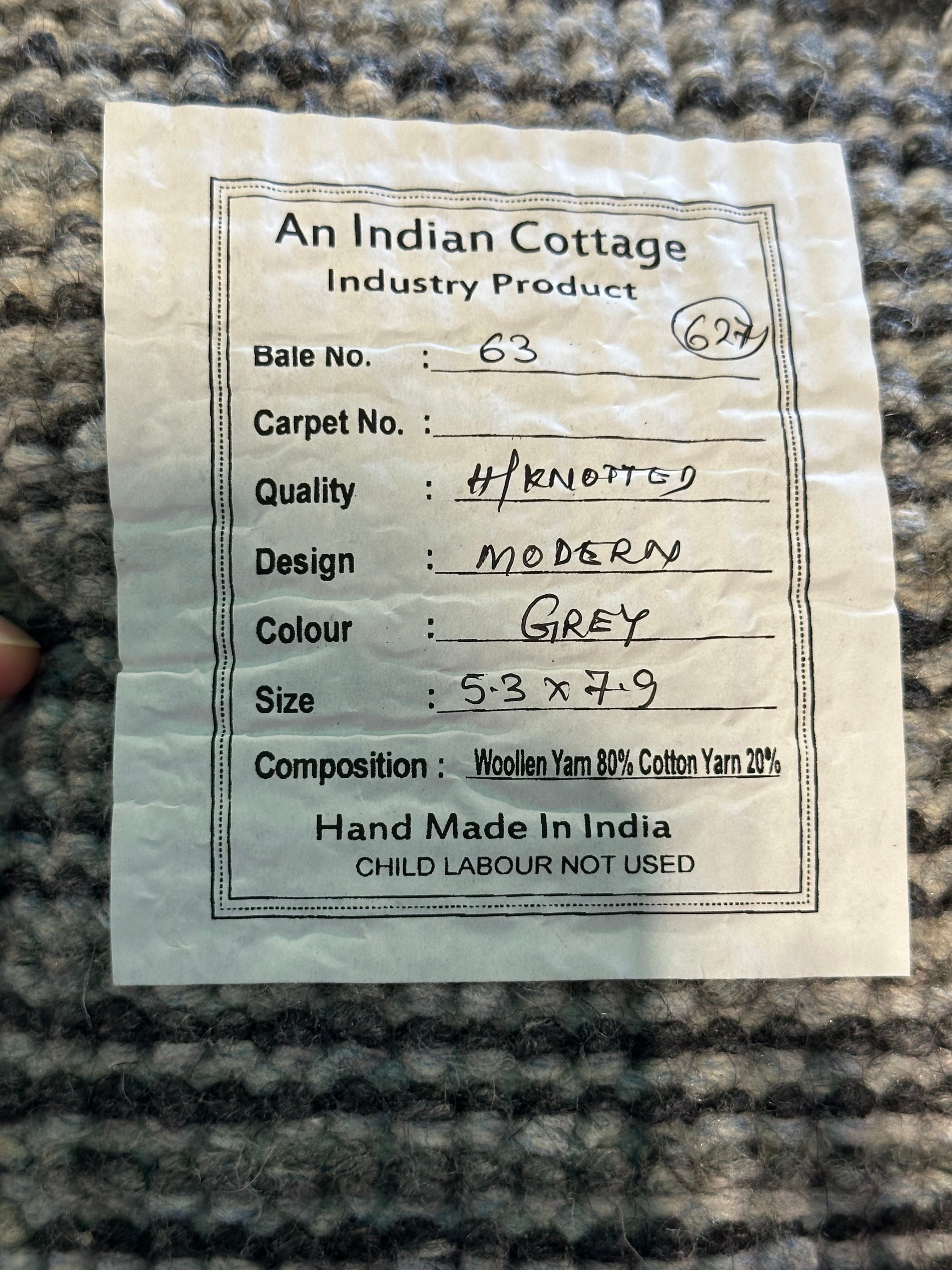 Tess 5.3x7.9 Grey & Silver Hand Knotted