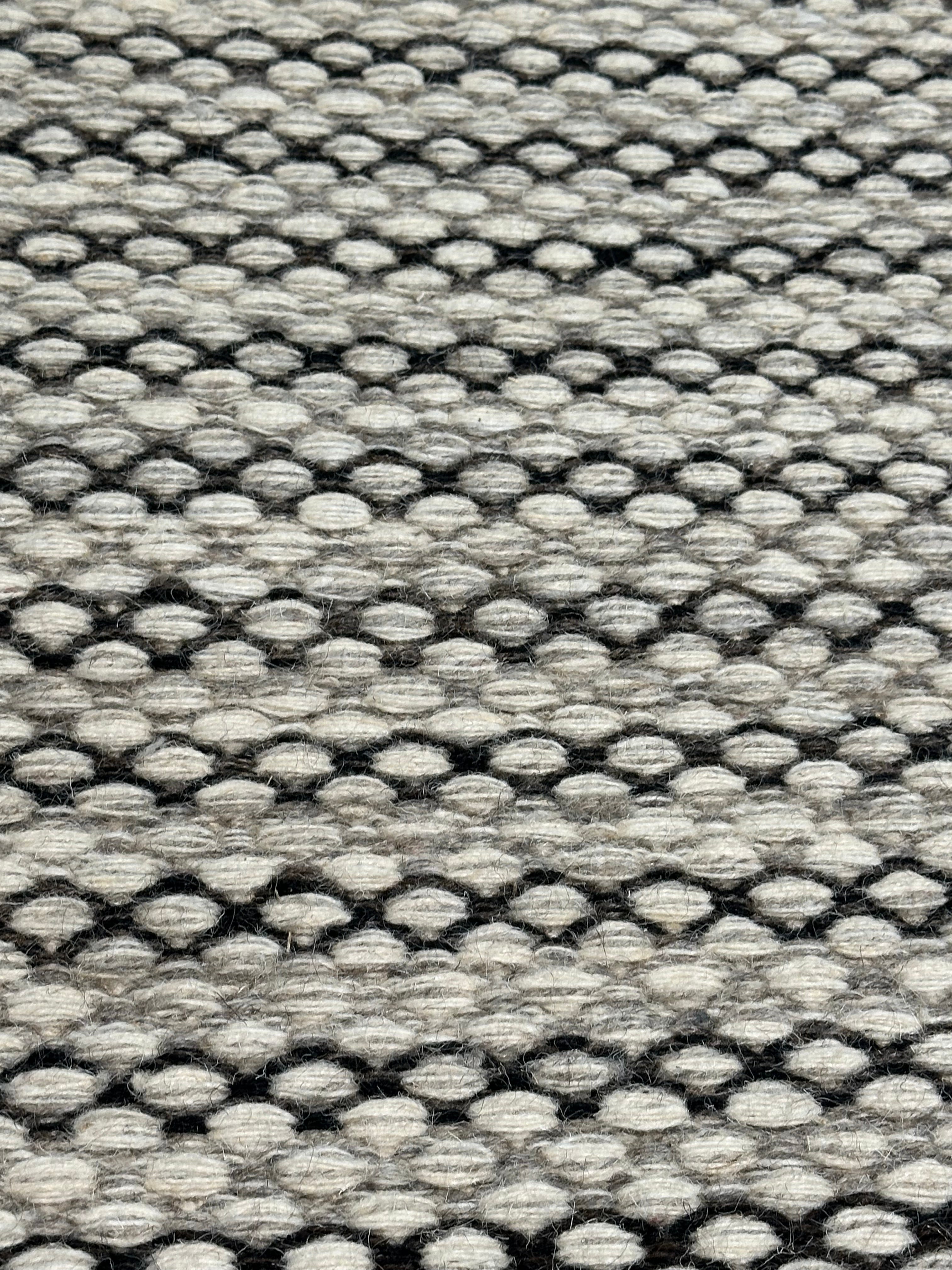Lamplighter 4.6x6.7 Handwoven Durrie Rug (Multiple Colors)