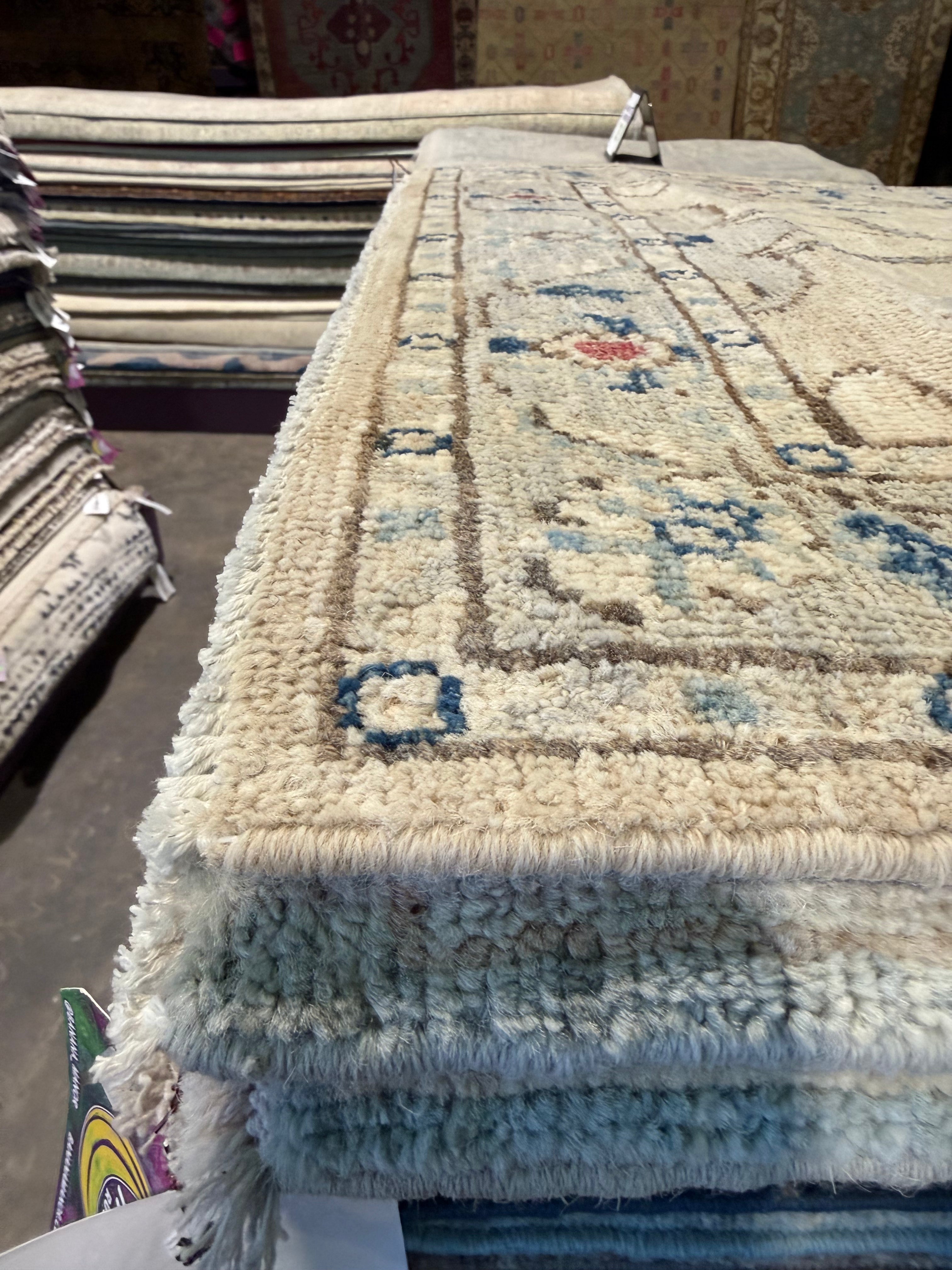 Luna Compernol 2.6x4 Hand-Knotted Afghani Oushak
