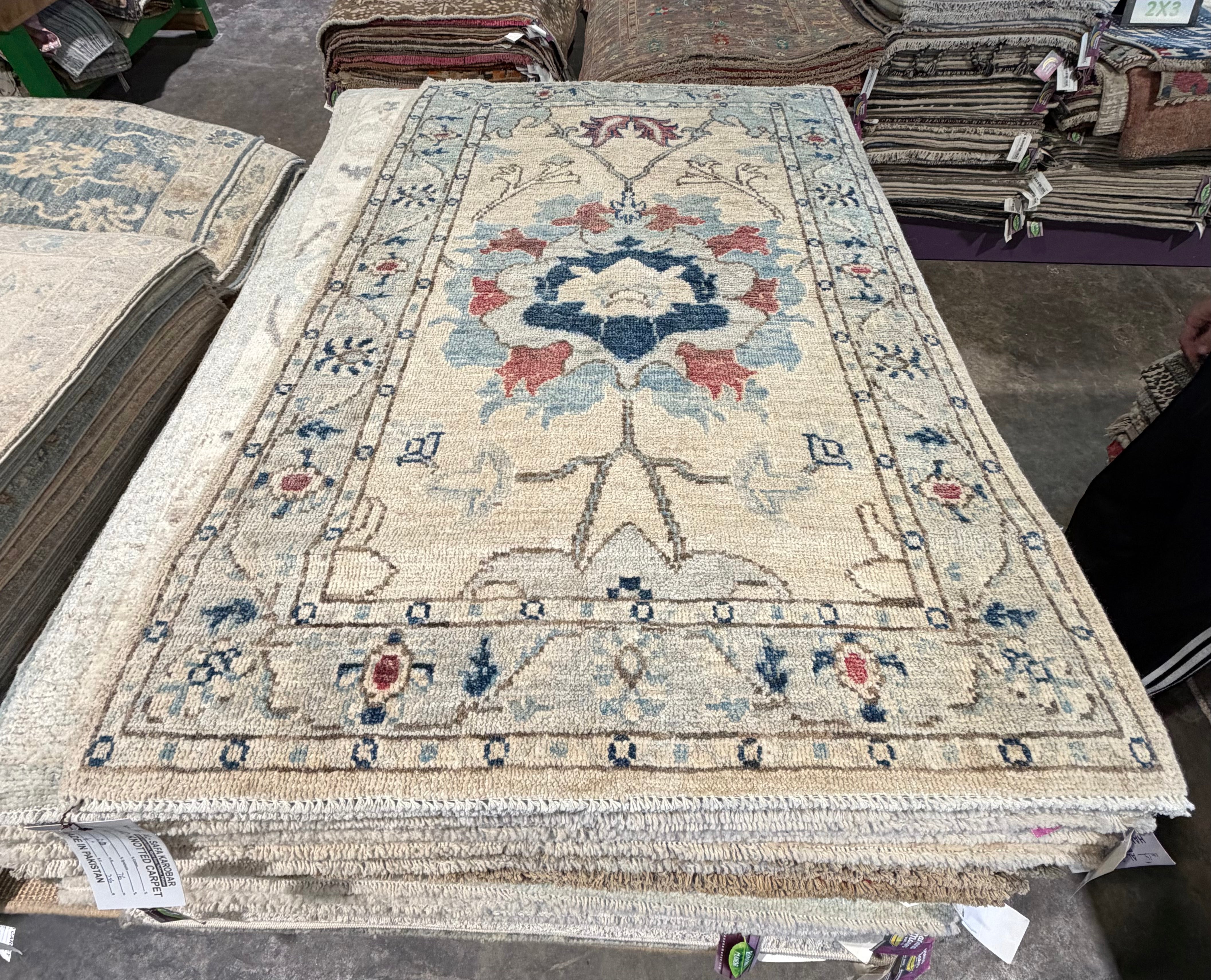 Luna Compernol 2.6x4 Hand-Knotted Afghani Oushak