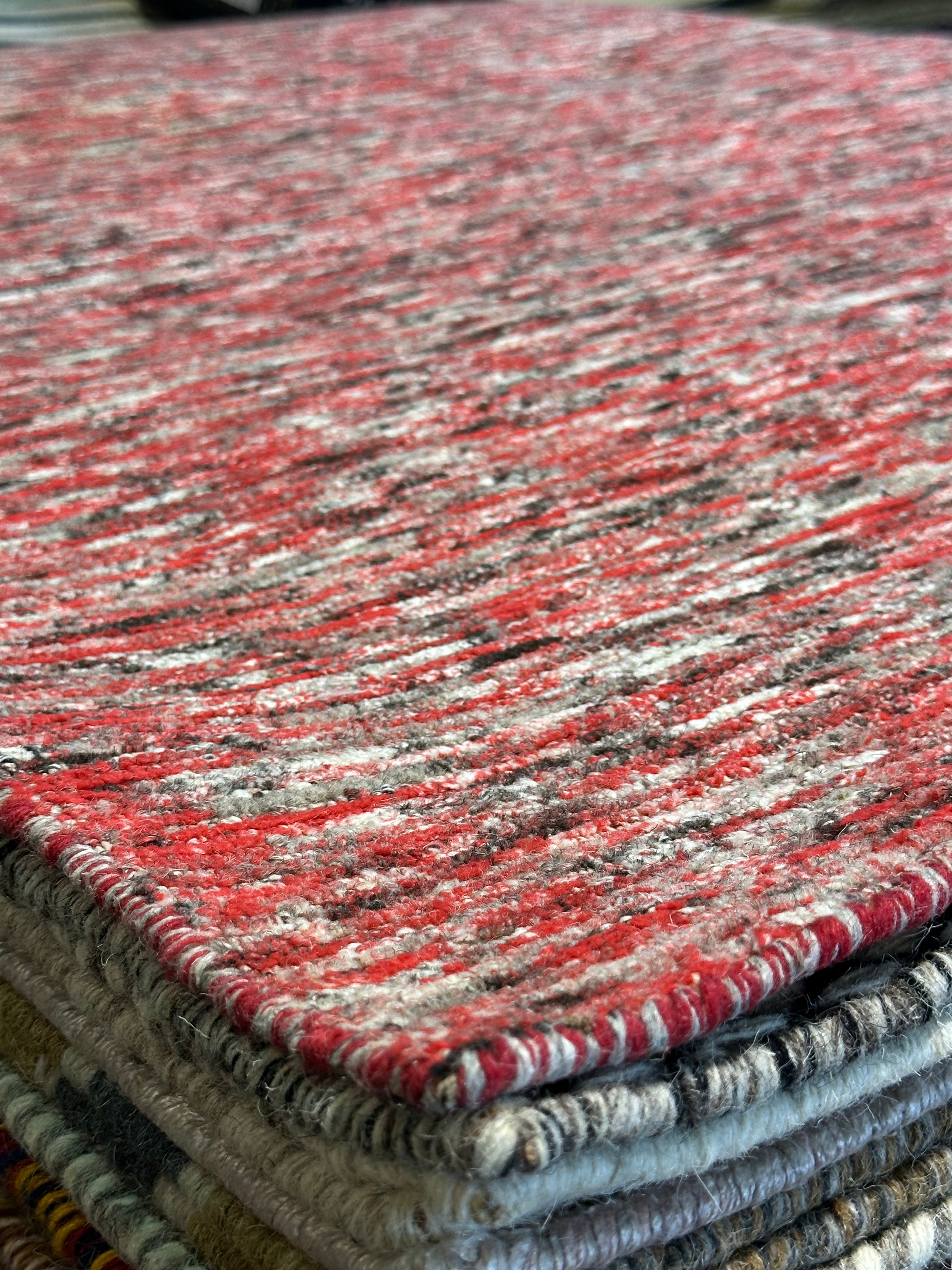 Jenny 4.9x6.6 Handwoven Wool Textured Durrie
