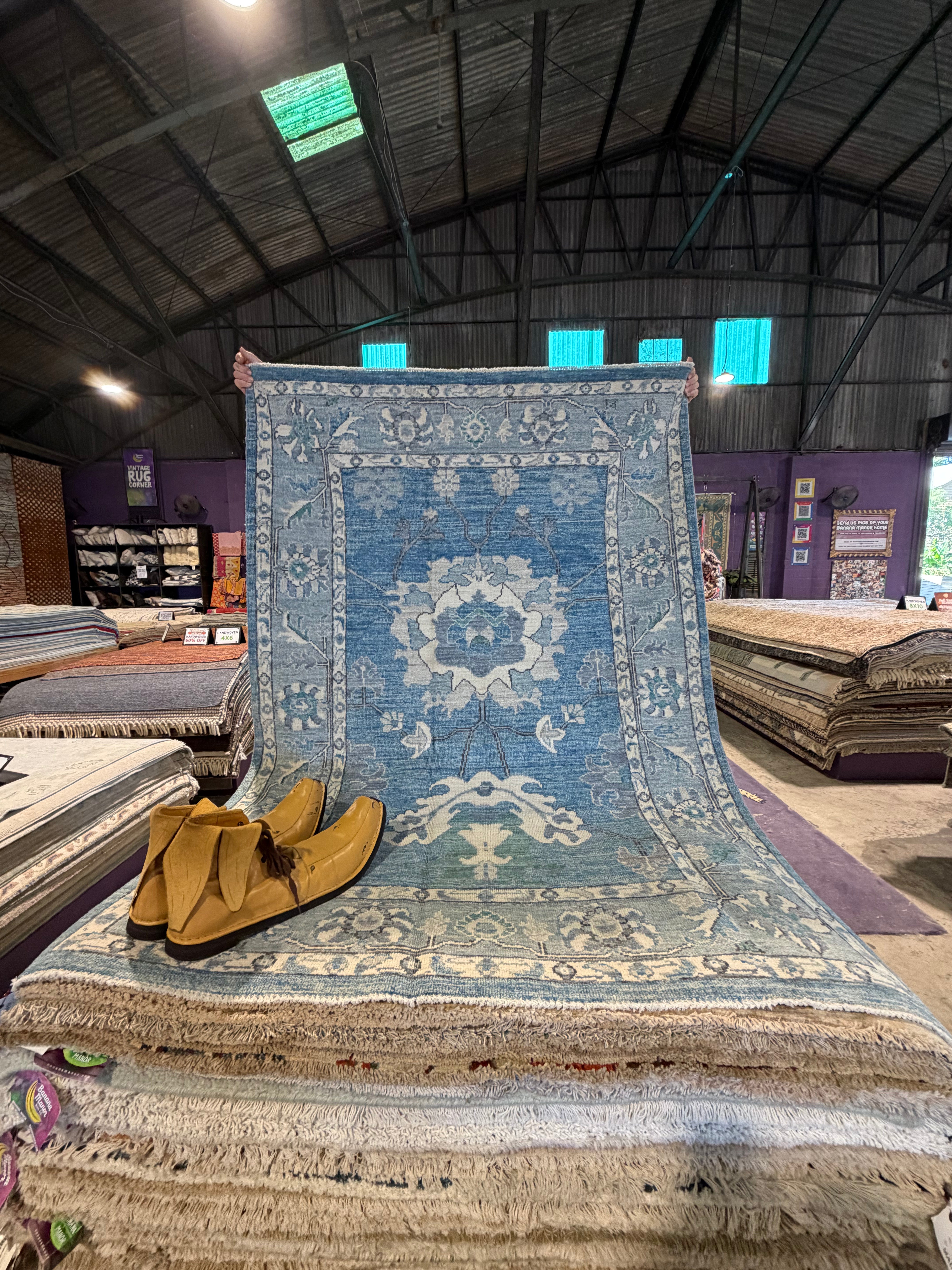 Marie Clare Friar 4.1x5.10 Hand-Knotted Afghani Oushak