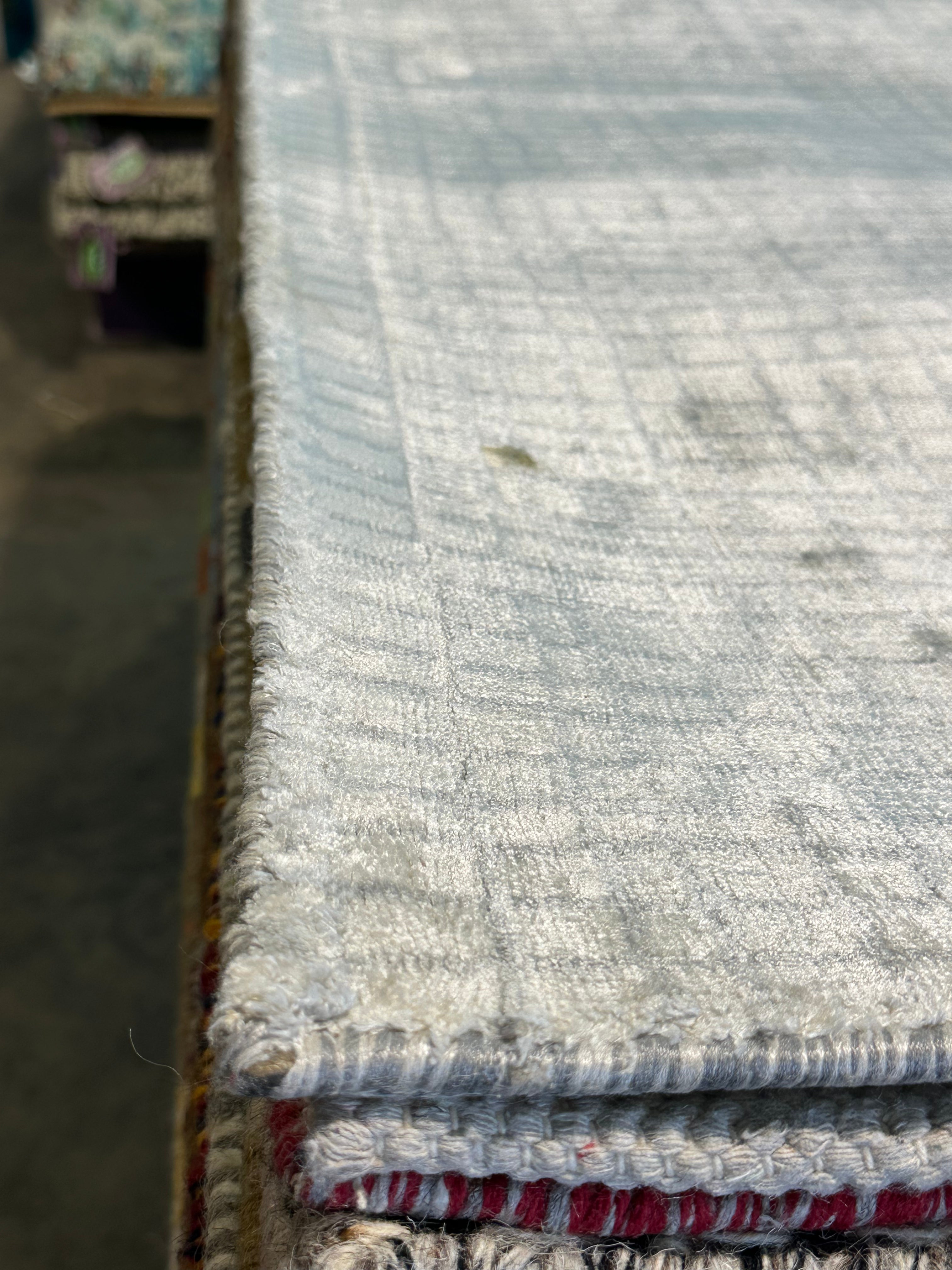 Miloud 4.6x6.6 Handwoven Blended Textured Carpet