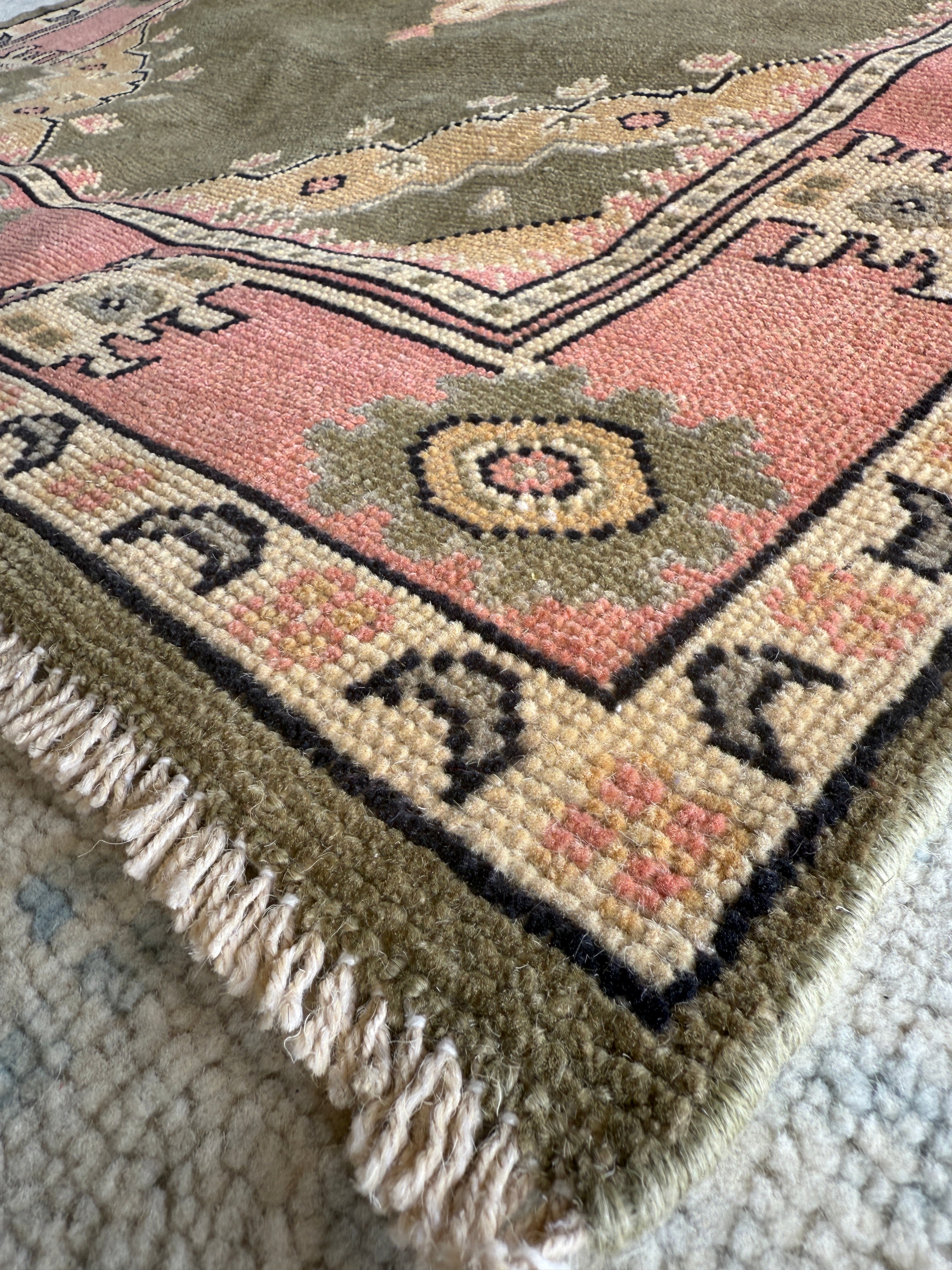 Jaden Duggar 4.2x6.2 Pink Afghani Oushak