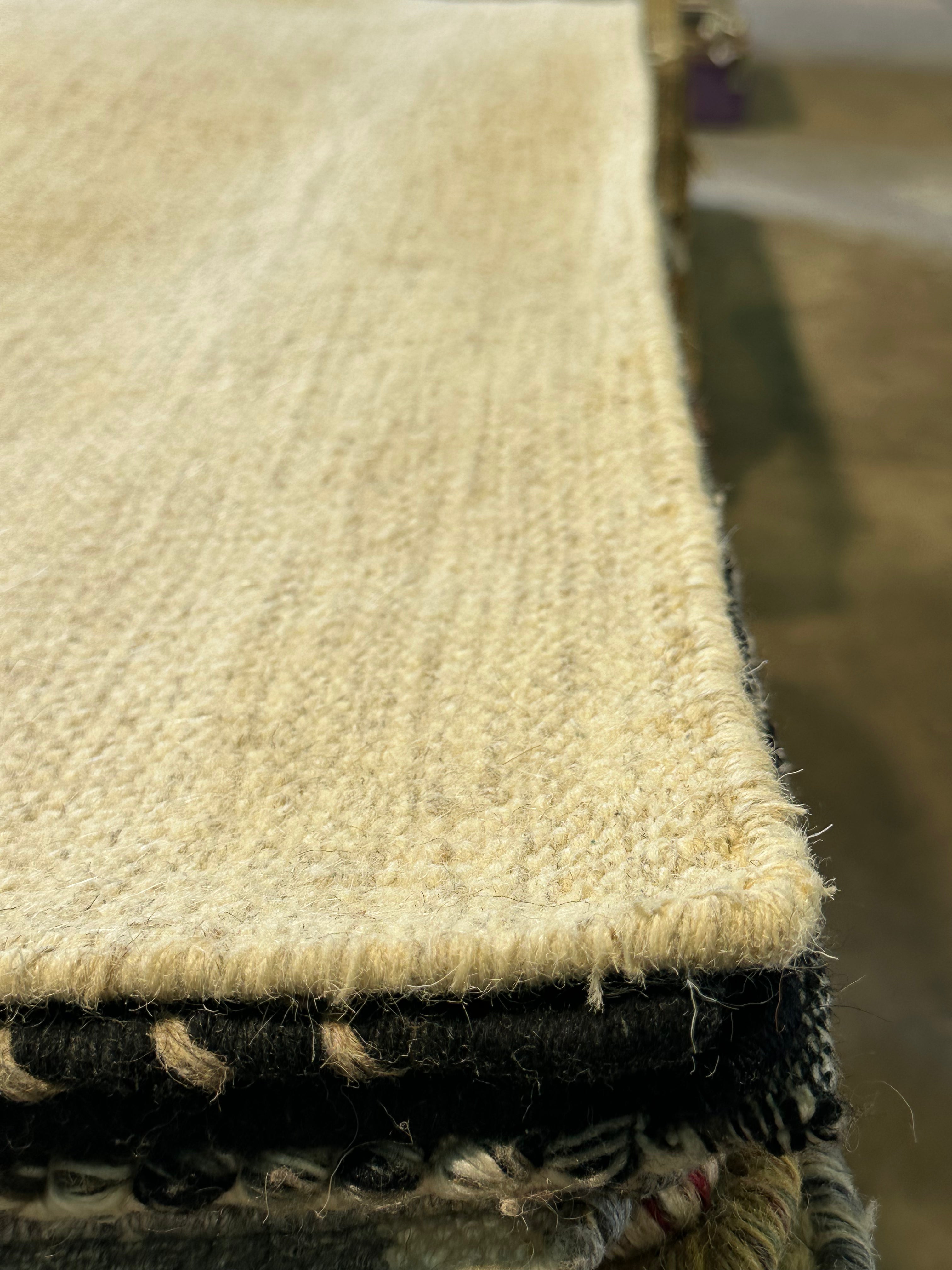 Huda 5.6x7.6 Handwoven Durrie Ivory