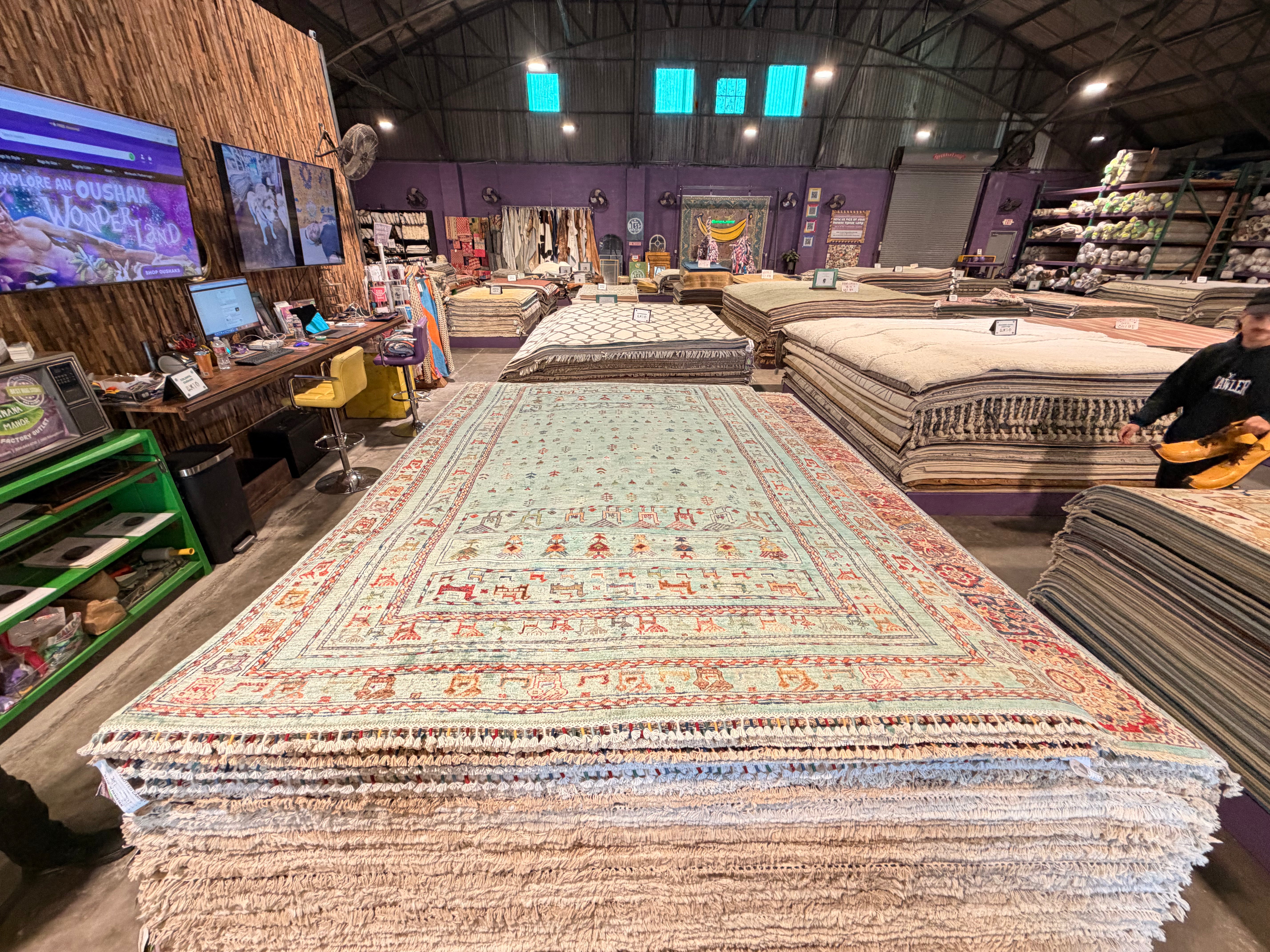 London Rodgers 6.11x10.2 Blue Afghani Animal Rug