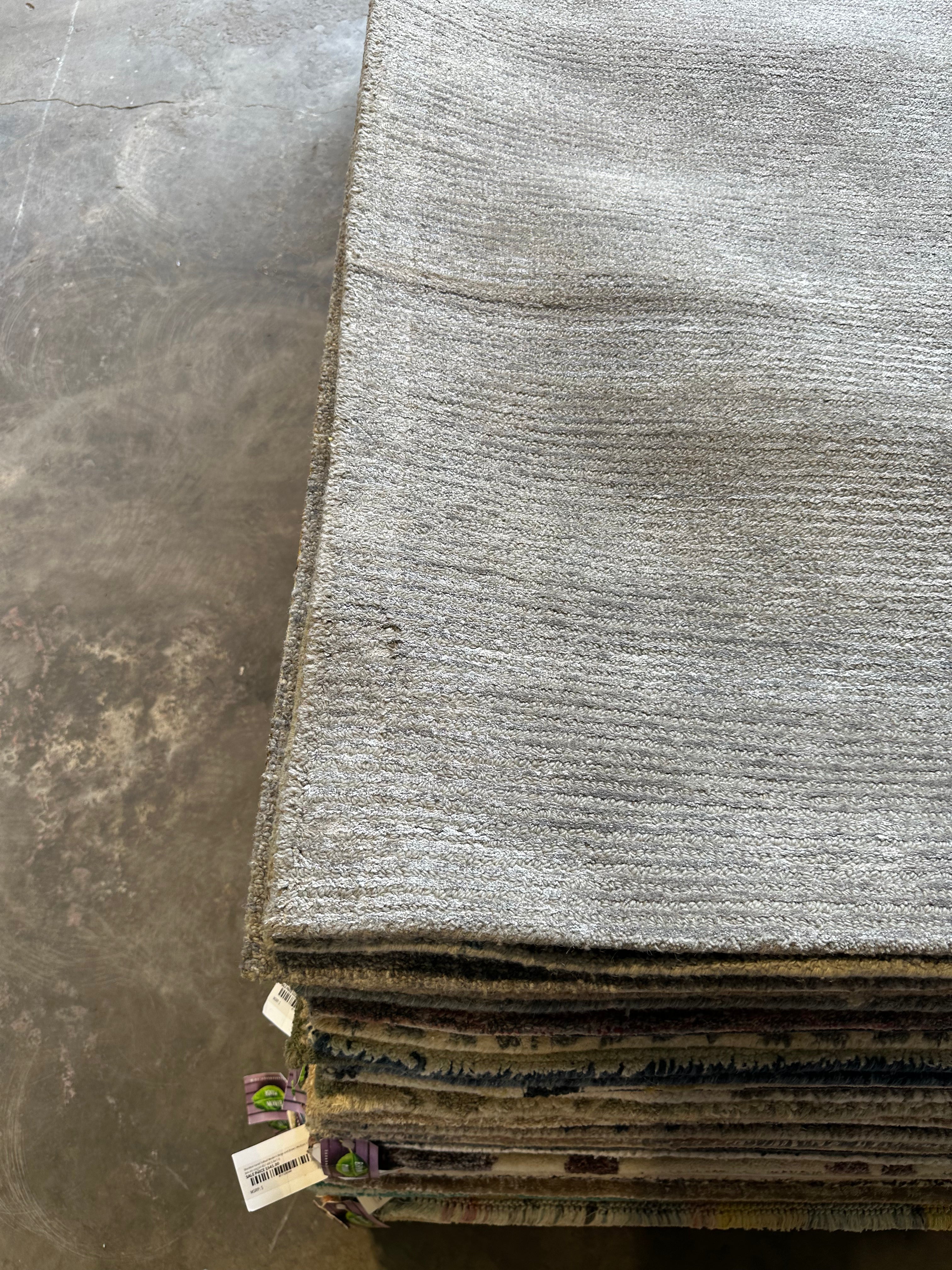 Jessica Dinnage Grey Beige Hand-Tufted Rug CLEARANCE