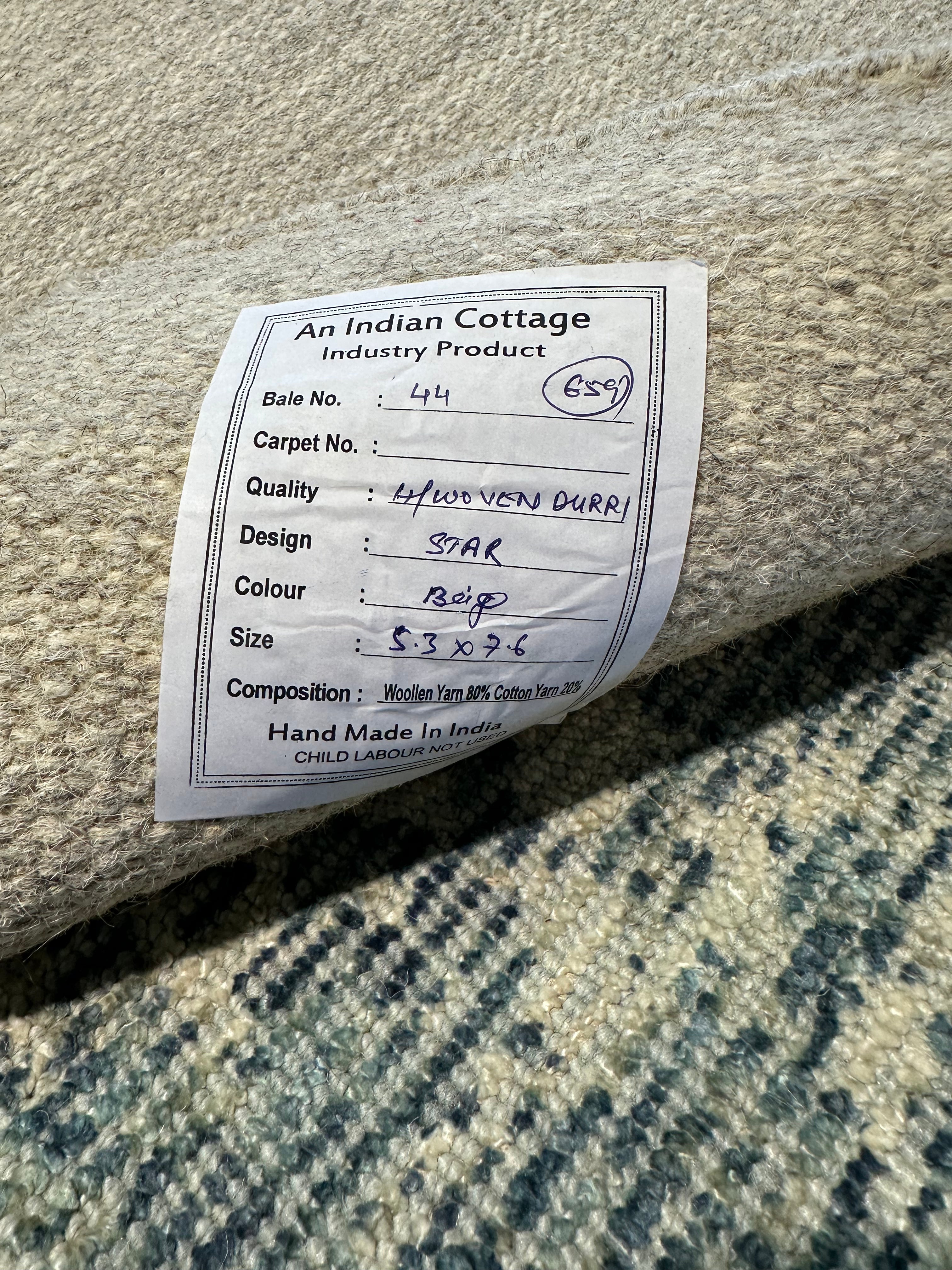 Huda 5.6x7.6 Handwoven Durrie Ivory