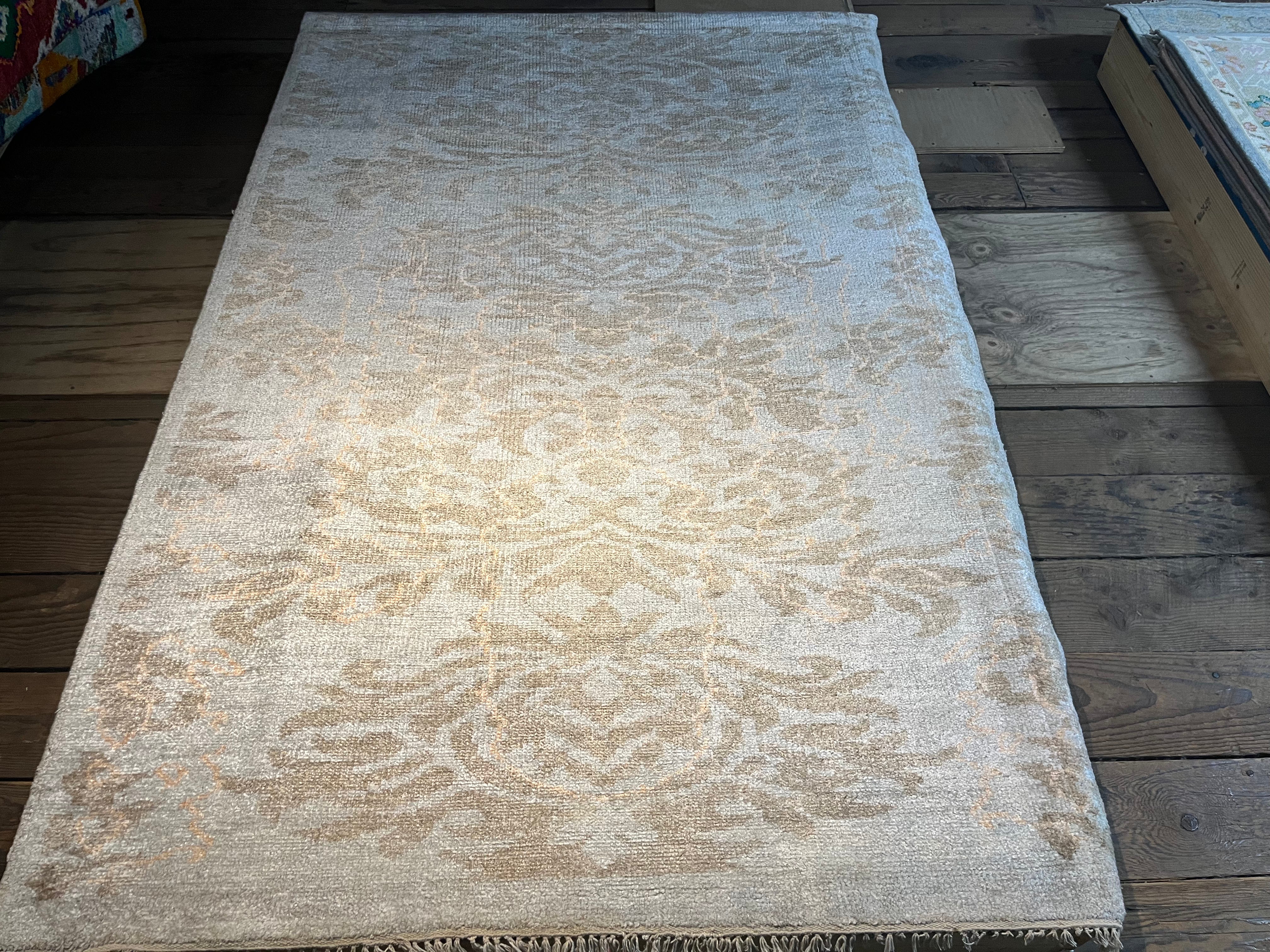 Pearl 5.6x8.6 Beige and Brown Hand-Knotted Rug | Banana Manor Rug Company