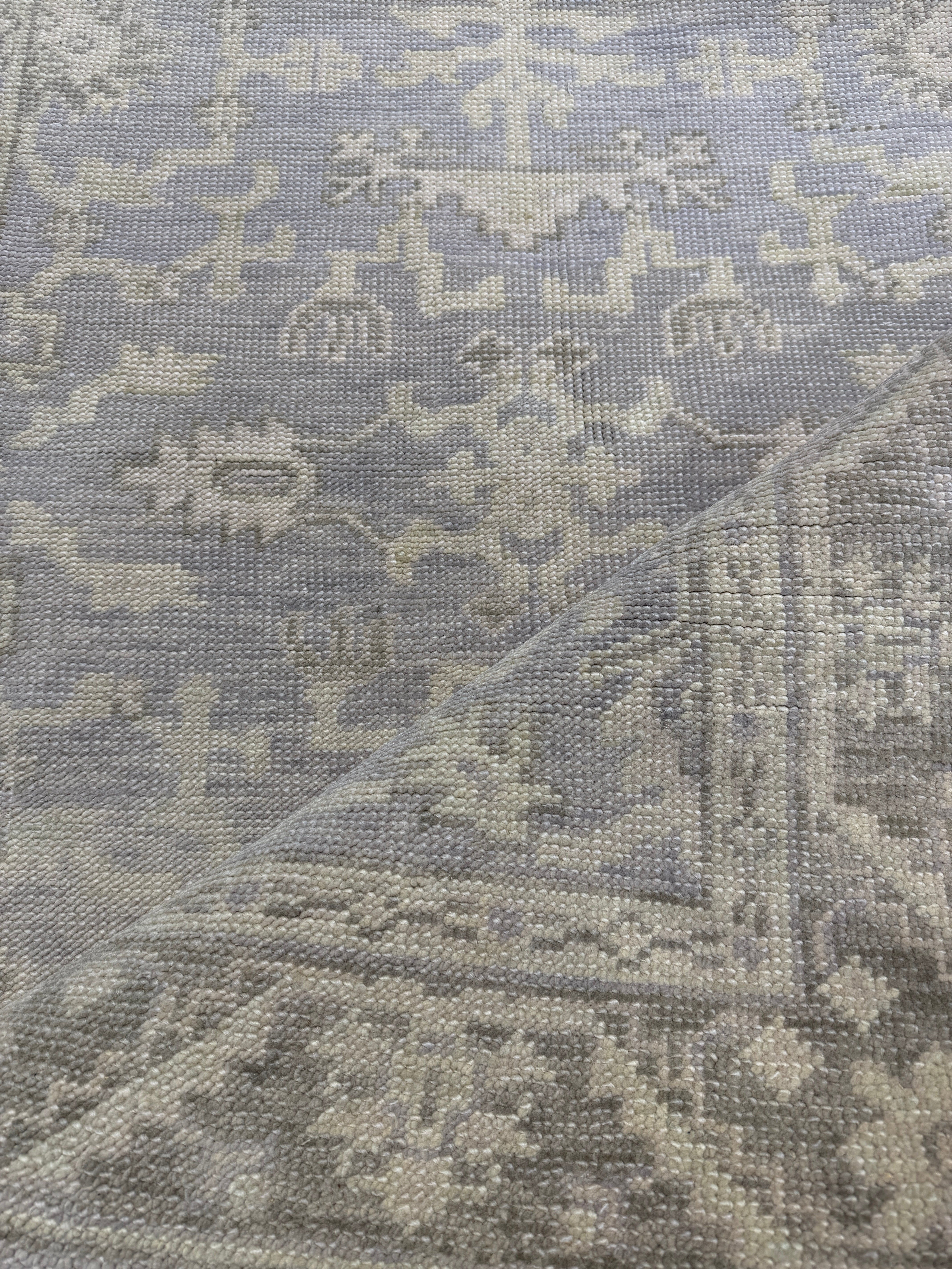 Racquel Chevremont 4x5.9 Hand-Knotted Oushak Silver and Grey