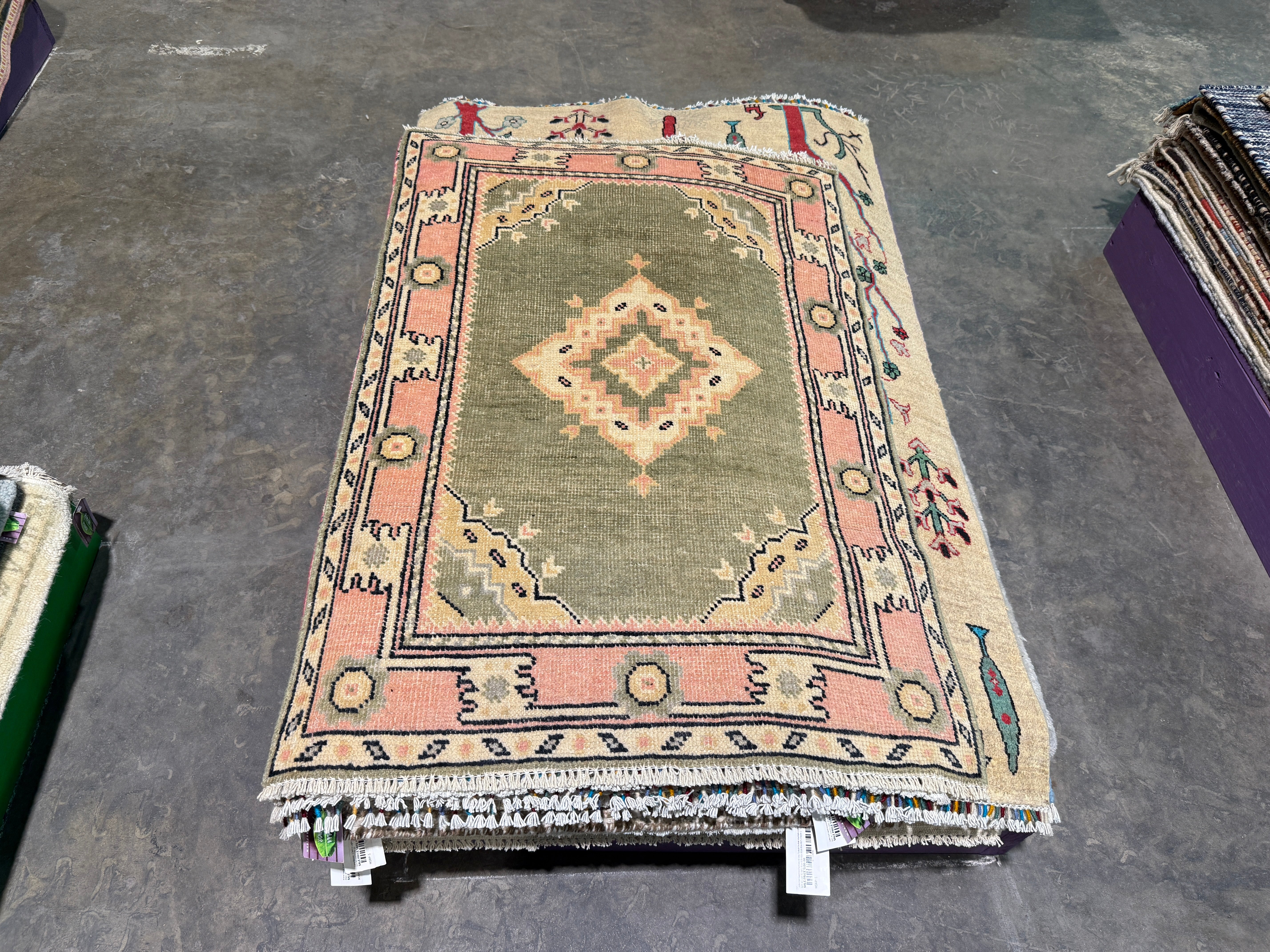 Gracyn Blackmore 2.9x4 Pink Afghani Oushak