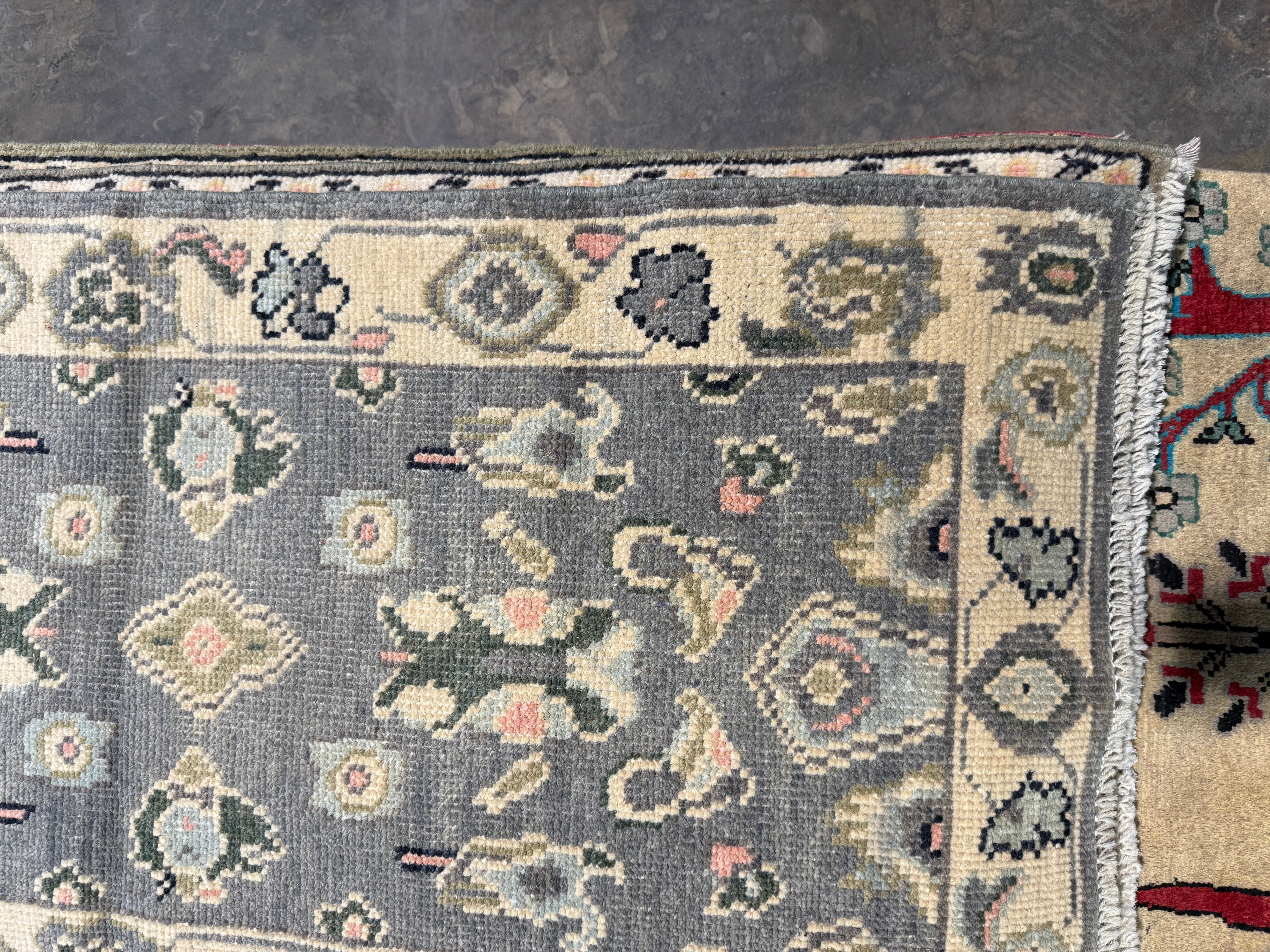 Hannah Fields 2.2x4.1 Grey Afghani Oushak