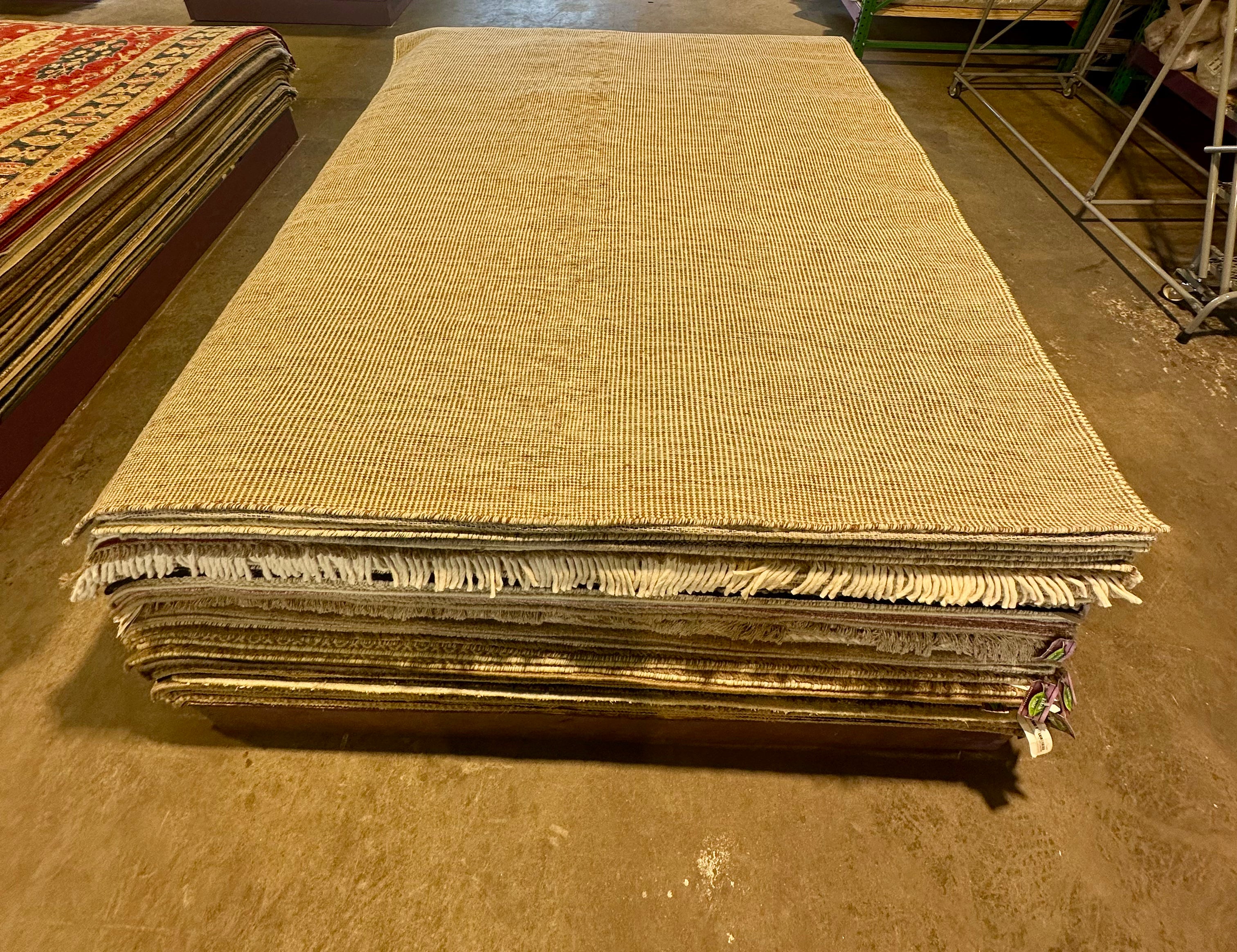 Sam N. 6.6x9.6 Grey Handwoven Modern Rug
