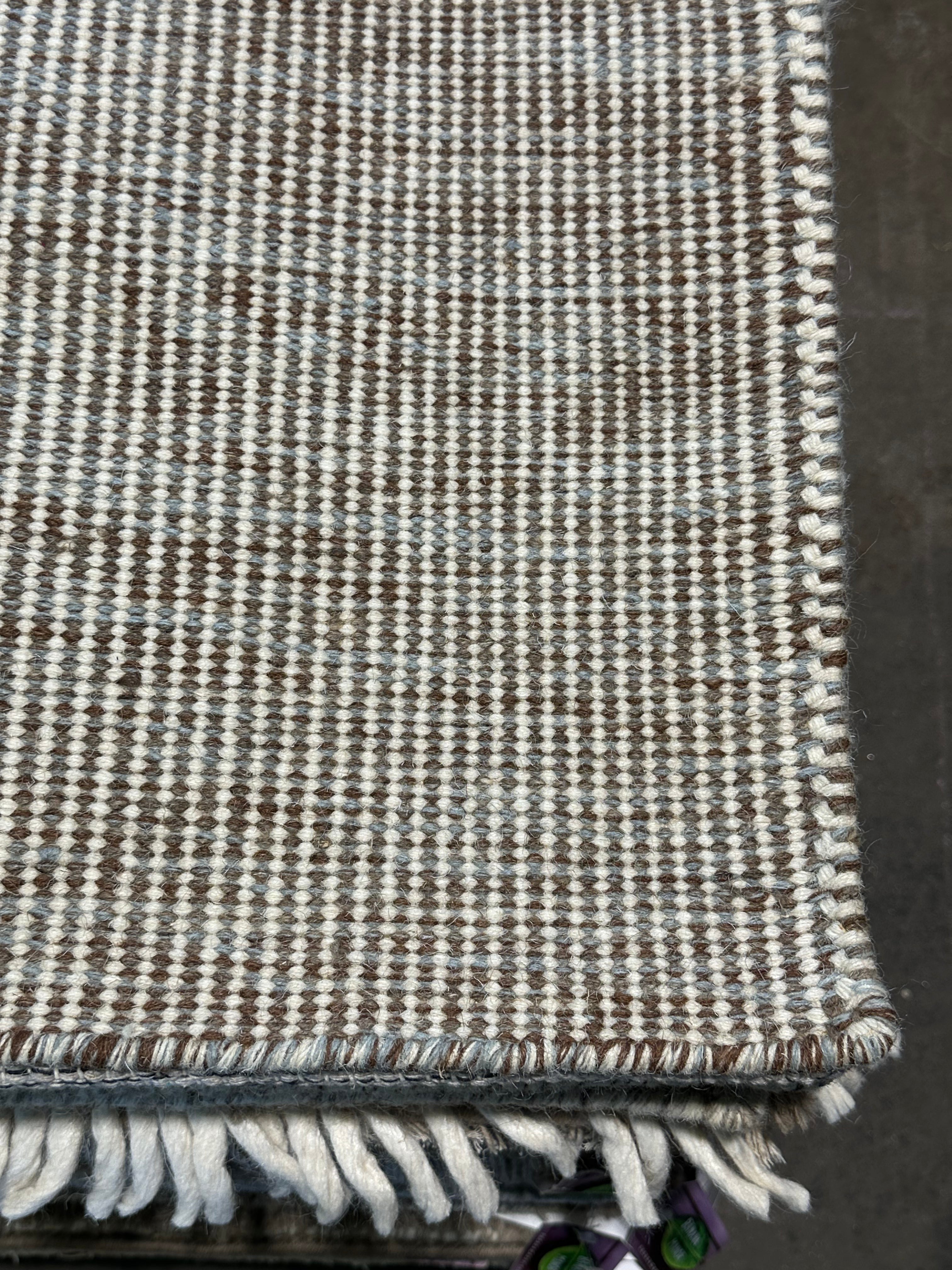 Sam N. 6.6x9.6 Grey Handwoven Modern Rug