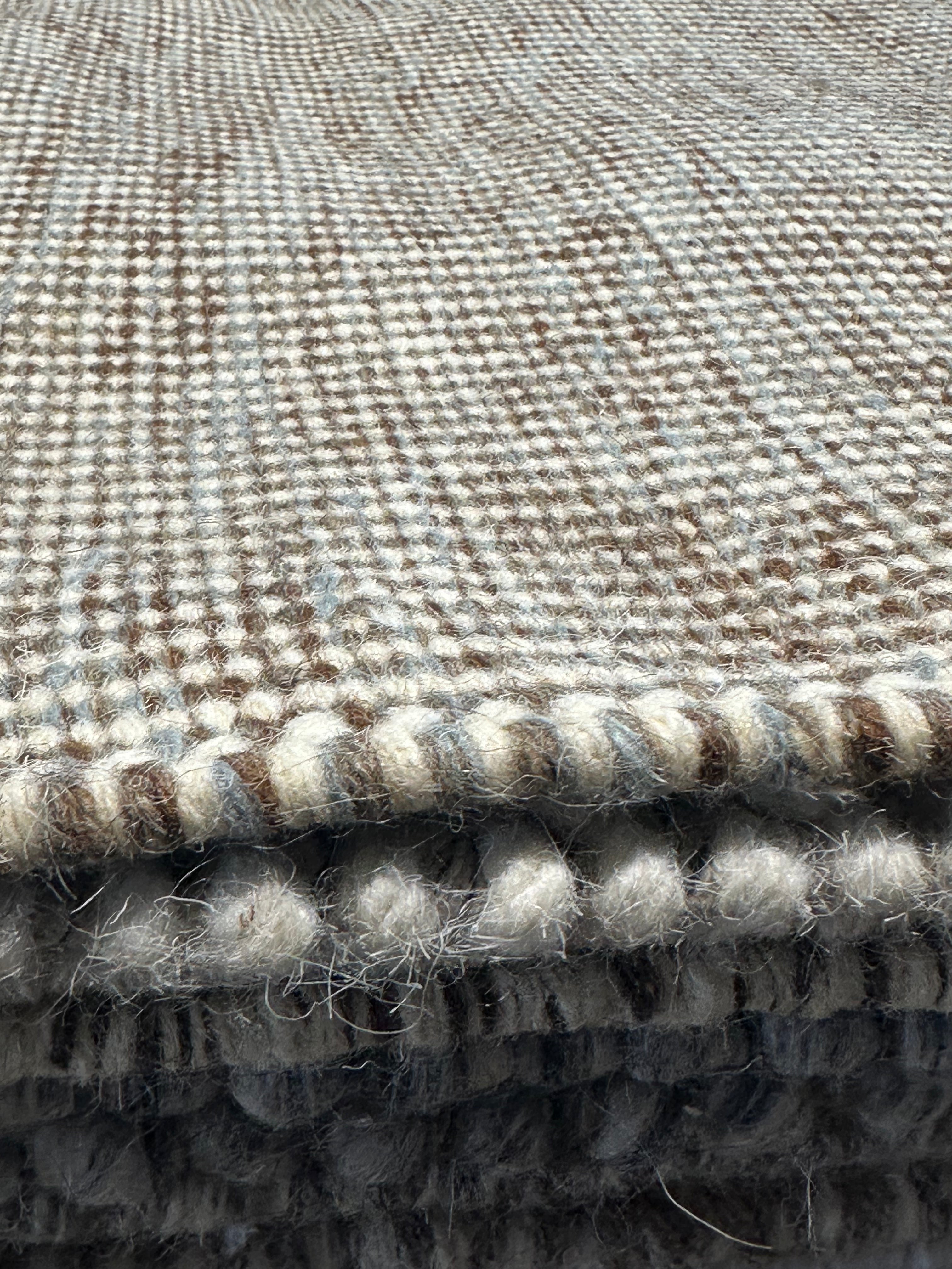 Sam N. 6.6x9.6 Grey Handwoven Modern Rug