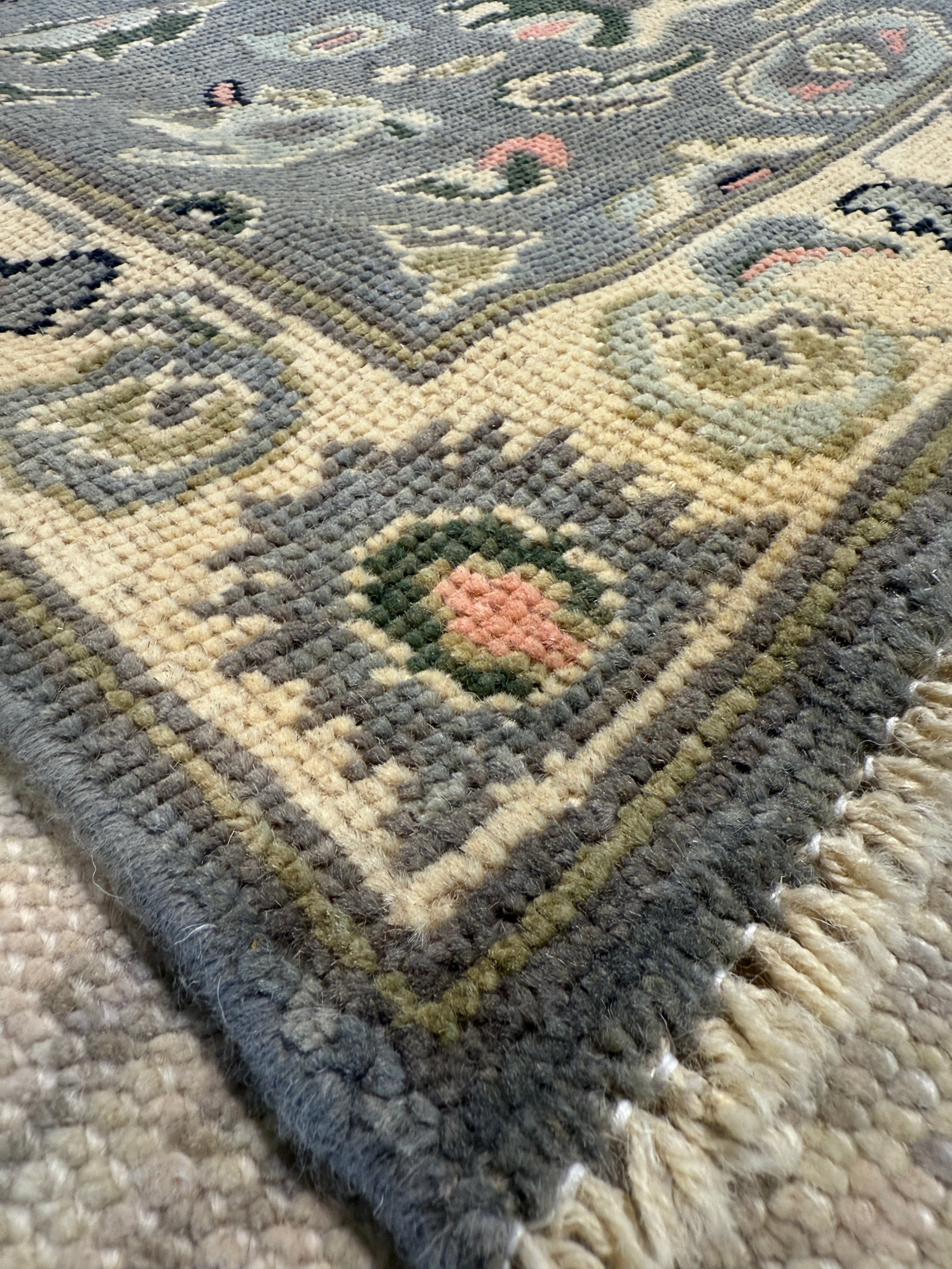 Iris Kendall 3.2x3.3 Grey Afghani Oushak