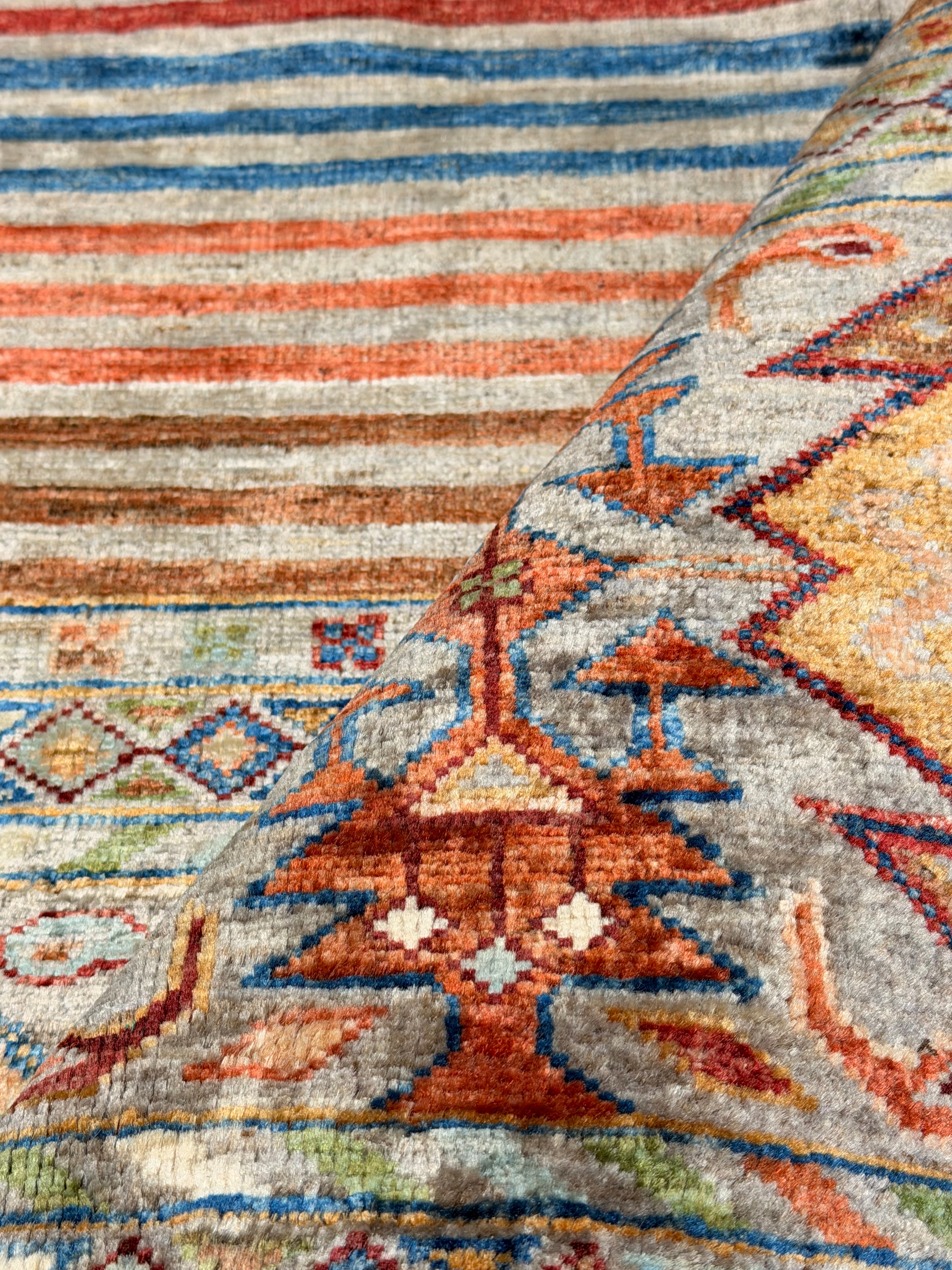 Sydni Michelle Perry 3.4x4.11 Silver/Grey Afghani Khorjin Rug