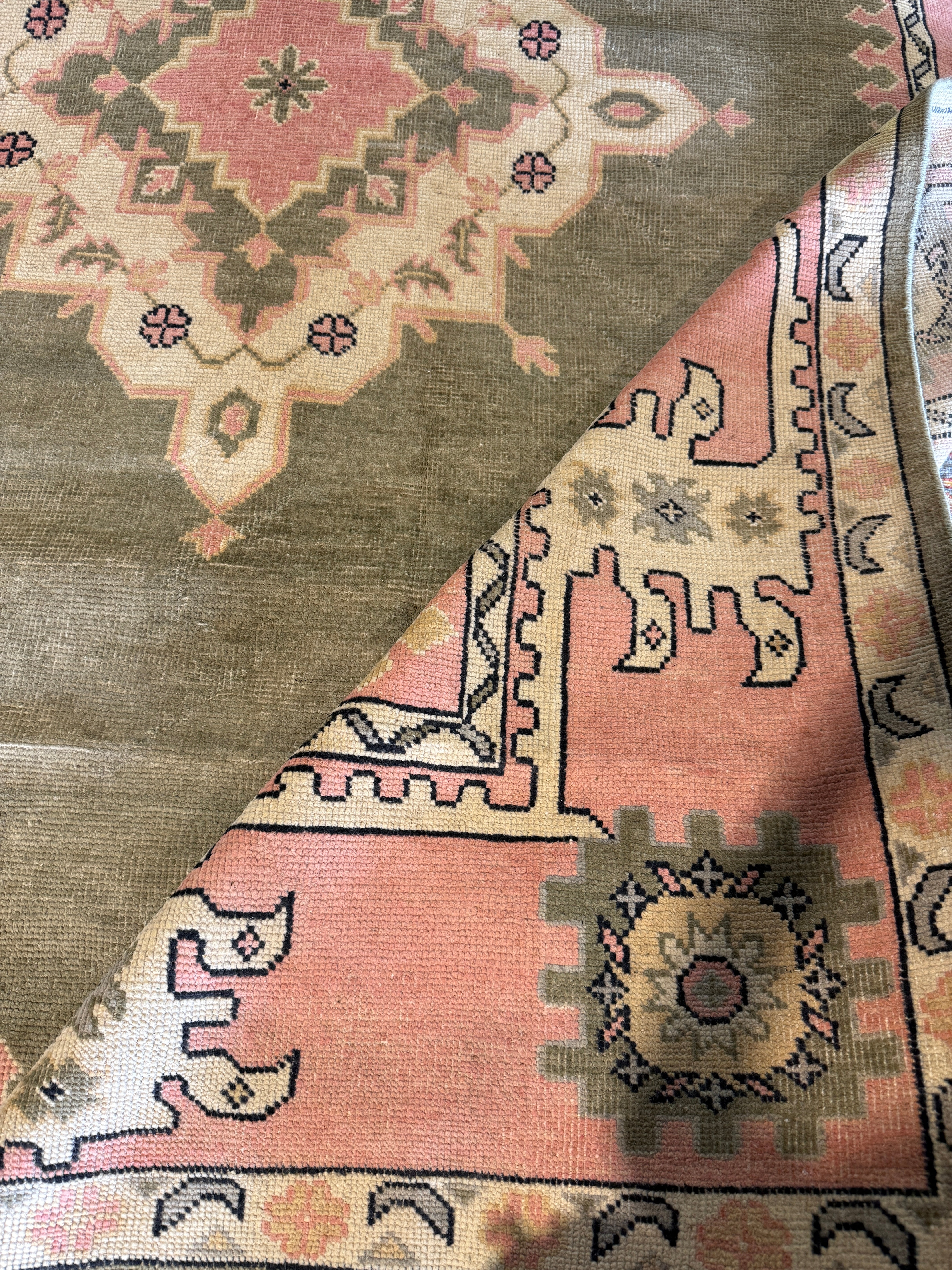 Amaya Espinal 7.10x10 Pink Afghani Oushak