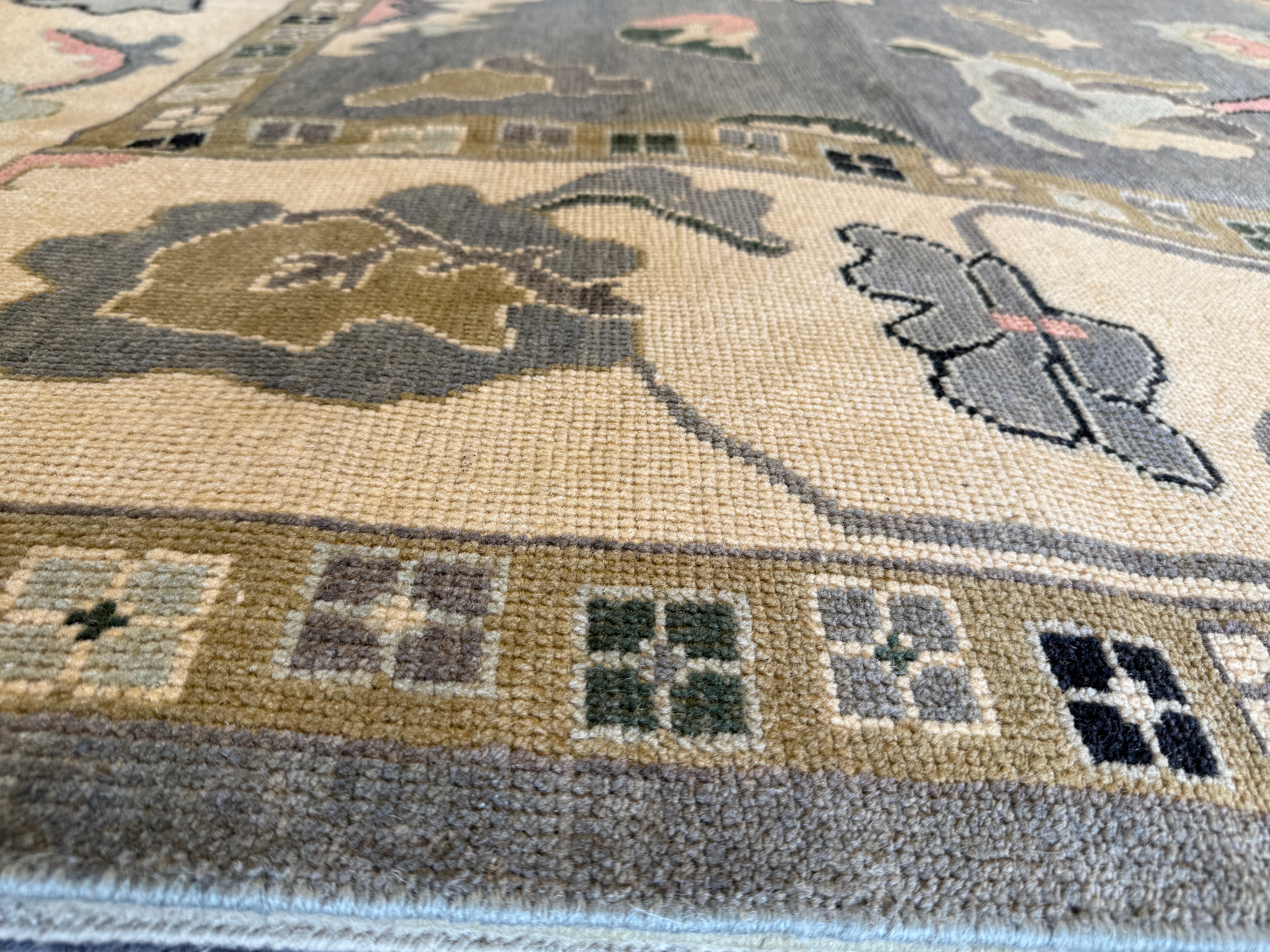 Olandria Carthen 8.10x11.7 Grey Afghani Oushak