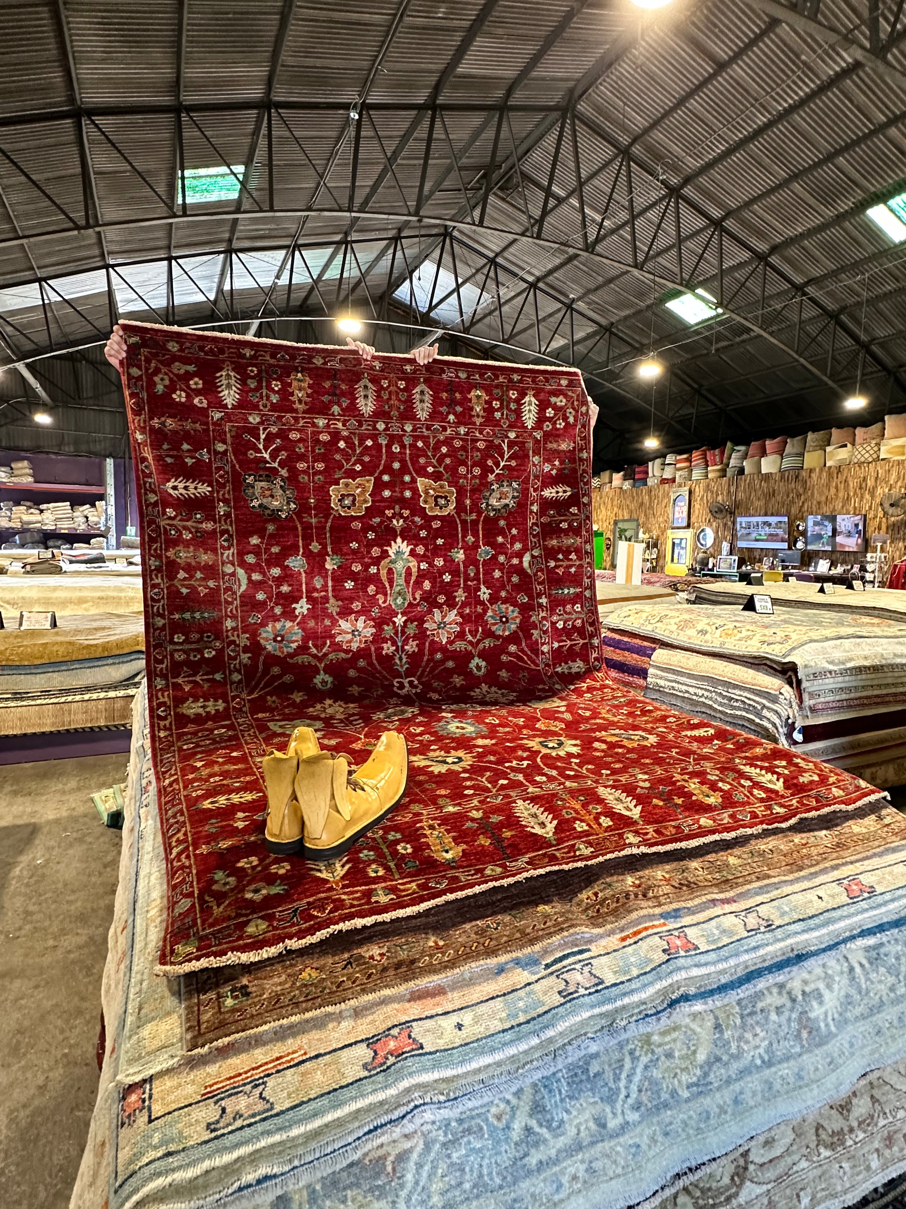 Caroline De Schryver 5.10x8.1 Afghani Sultani