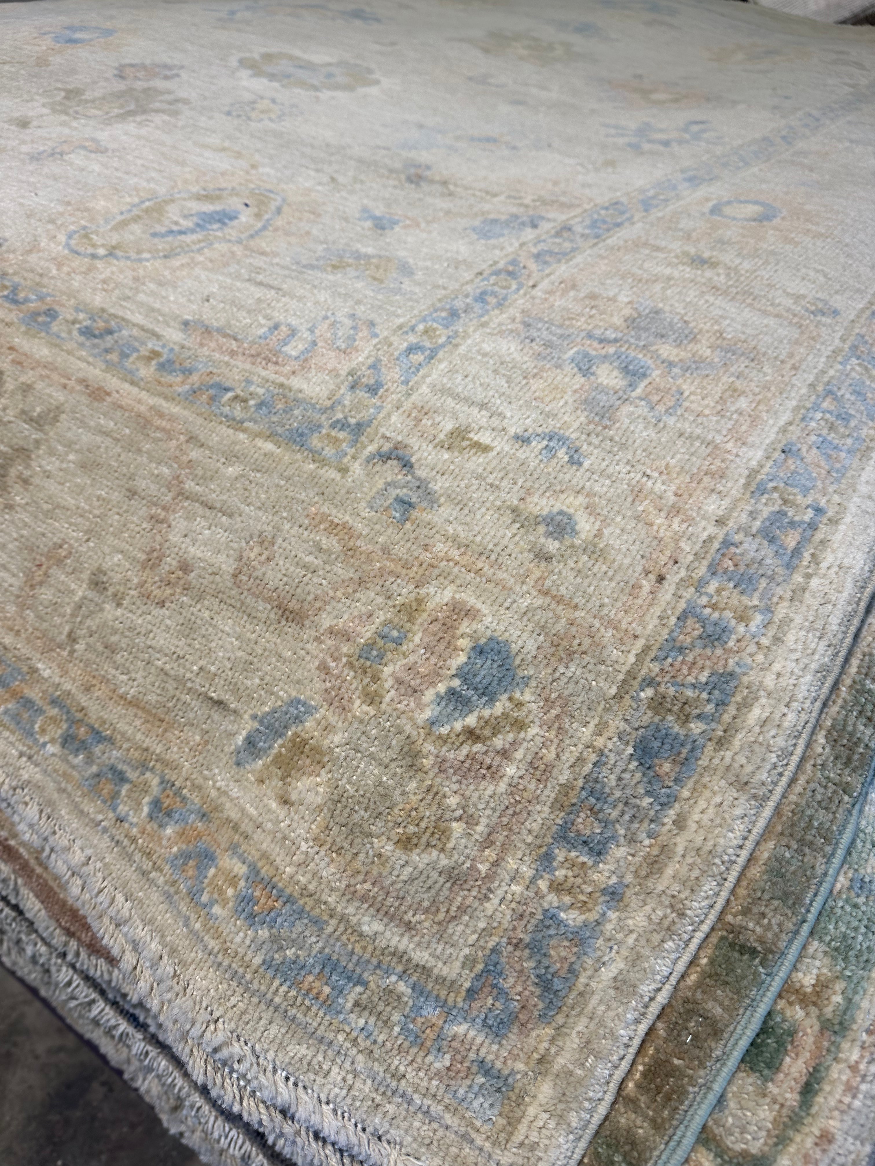 Erica Manna 5.1x6.10 Afghani Whitewashed Oushak