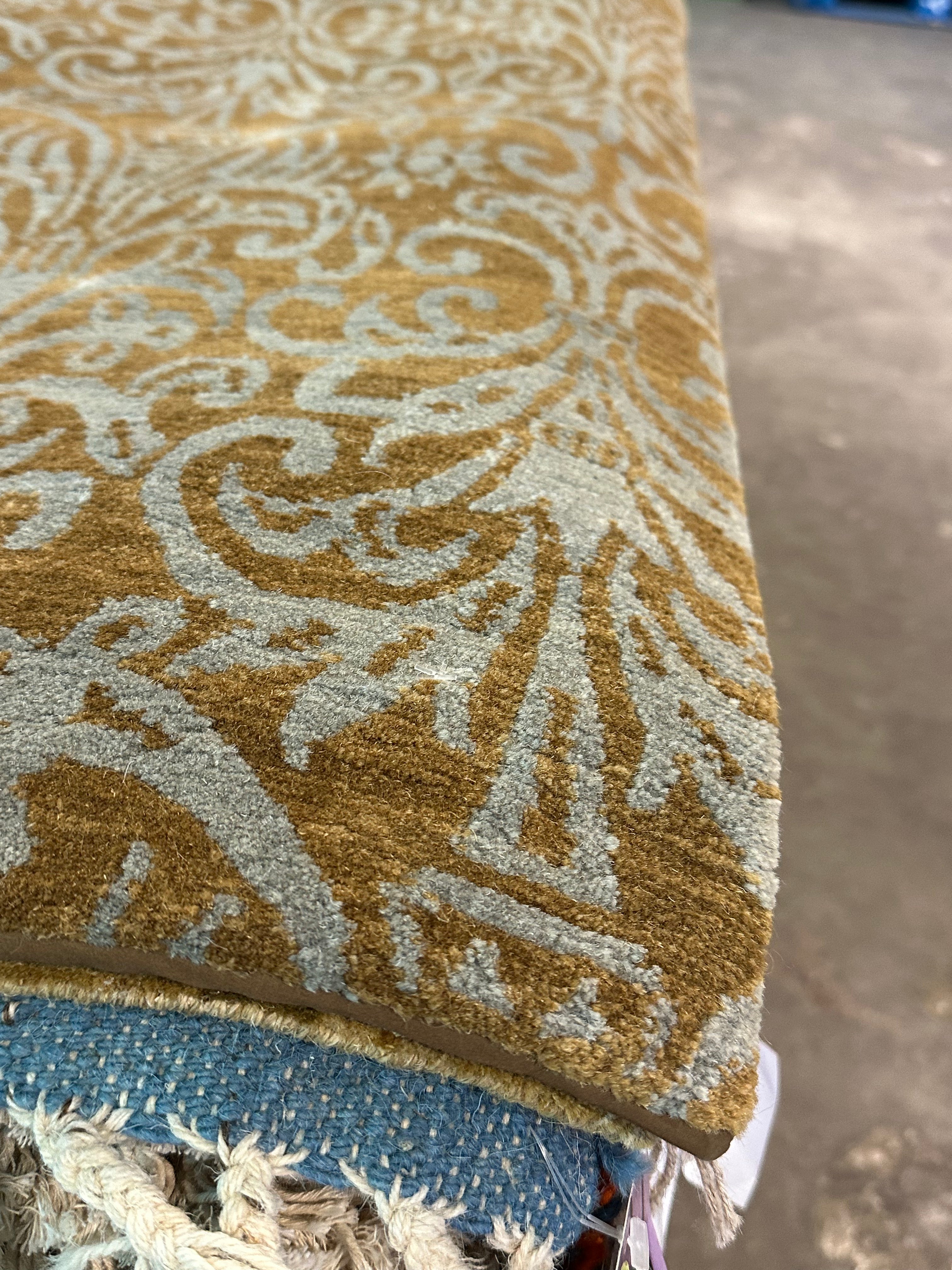 Jarrett Thomas 6x9 Wrought Iron Mocha Blue Tibetan Rug