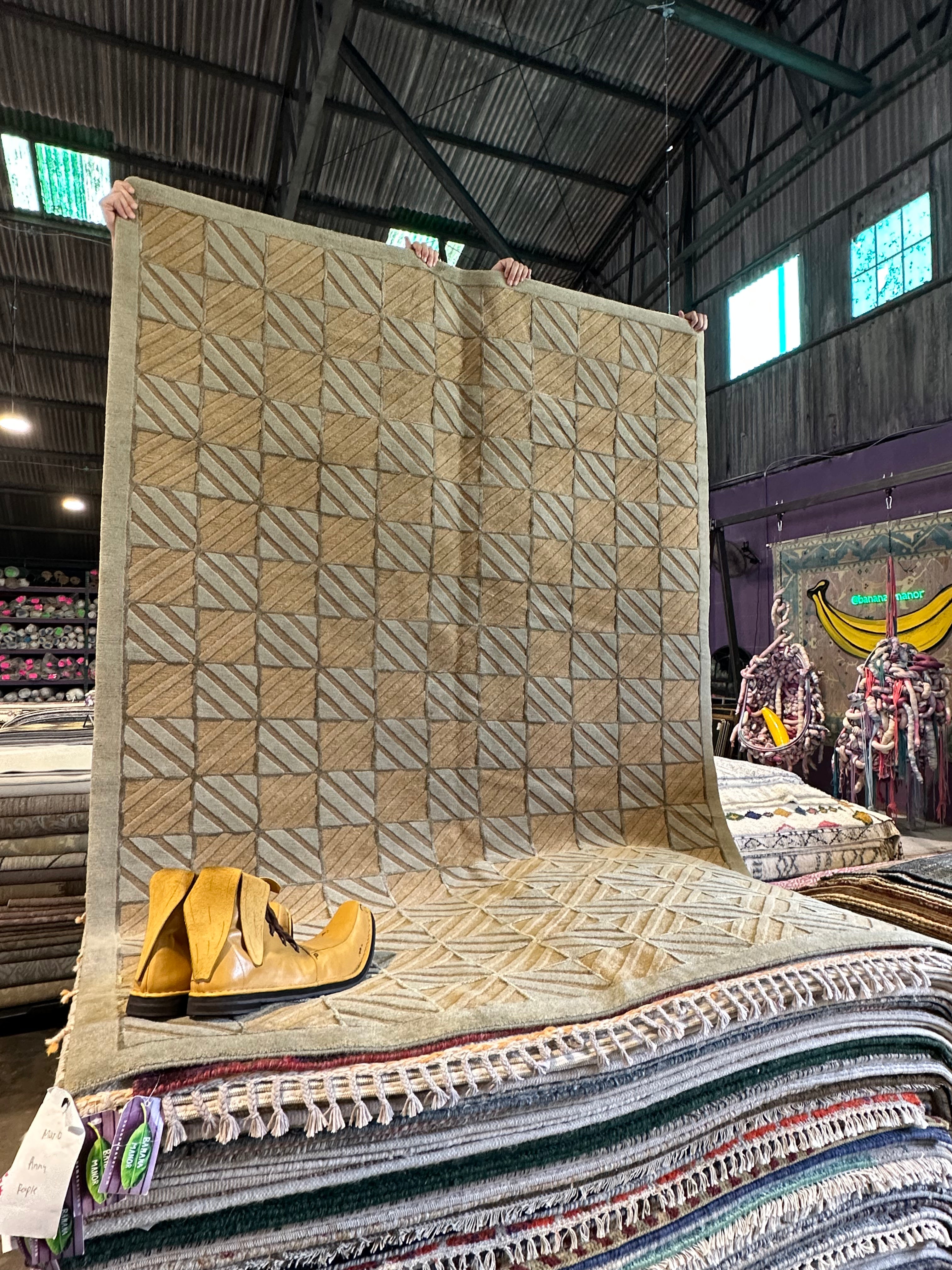 John Pringle 5.8x8.3 Green Nepalese Rug - CLEARANCE 30% off