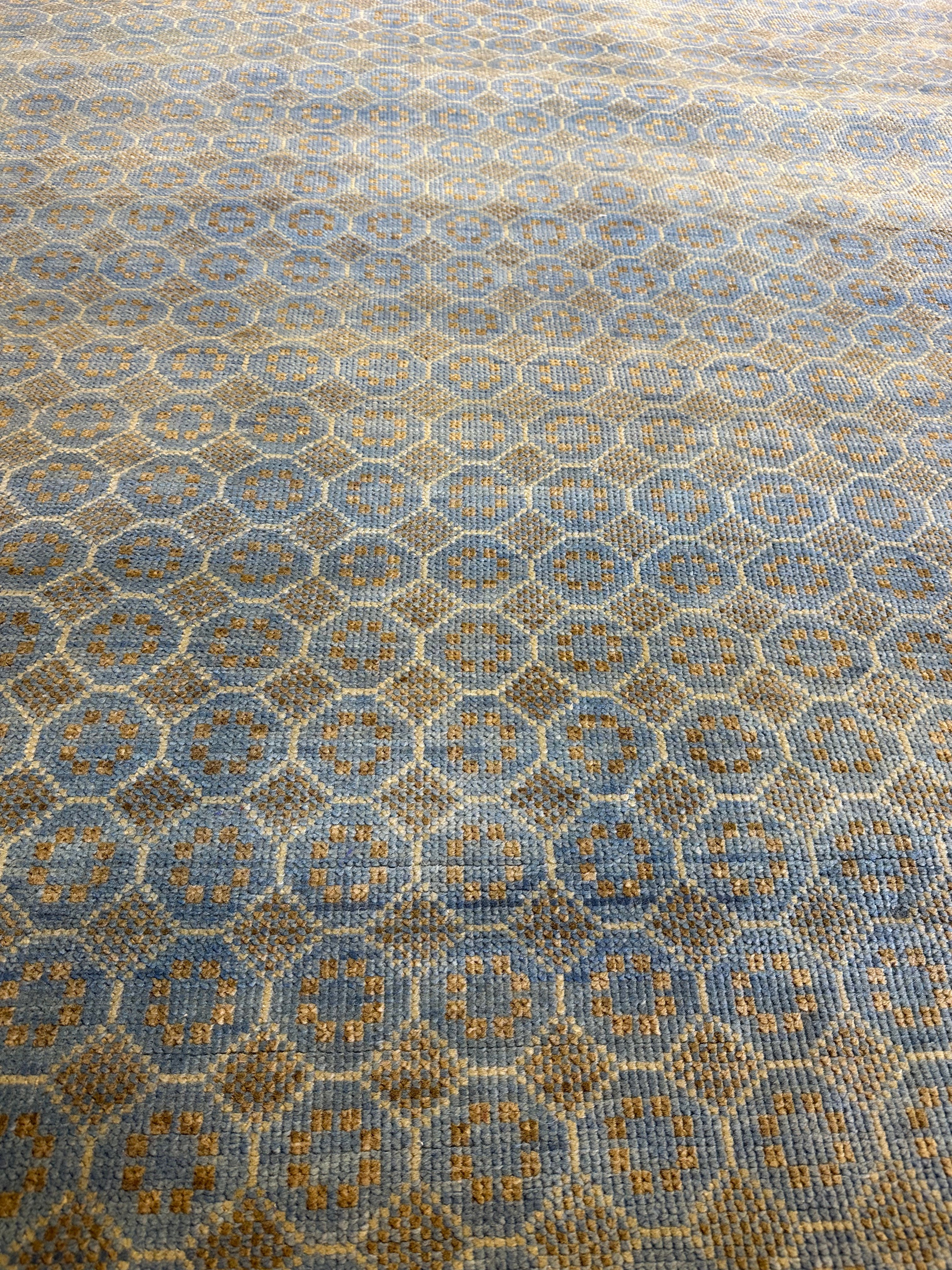 Santino Fontana 8x10 Blue Hand-Knotted Modern Style Rug