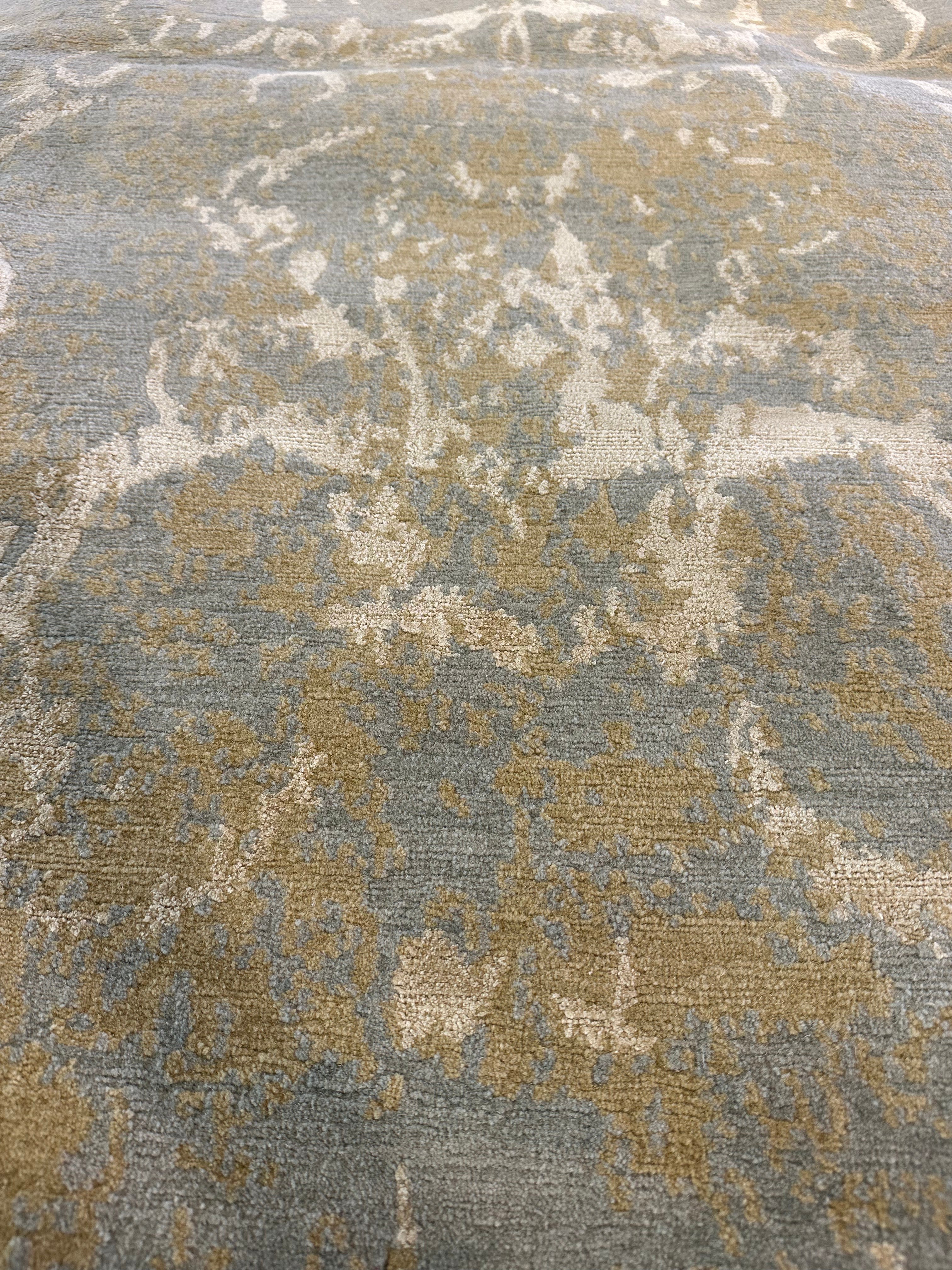 Josh Royal 9x12 Star North Shore Tibetan Rug