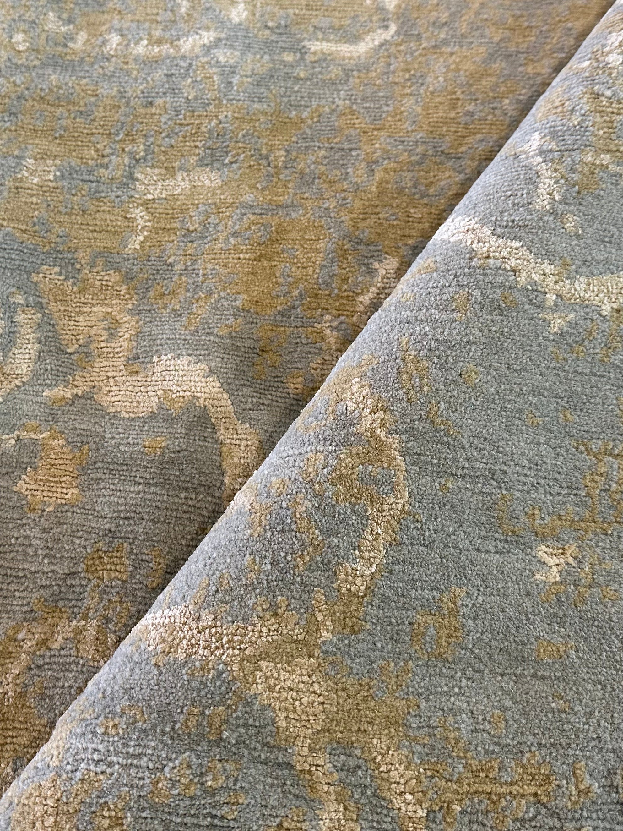 Josh Royal 9x12 Star North Shore Tibetan Rug