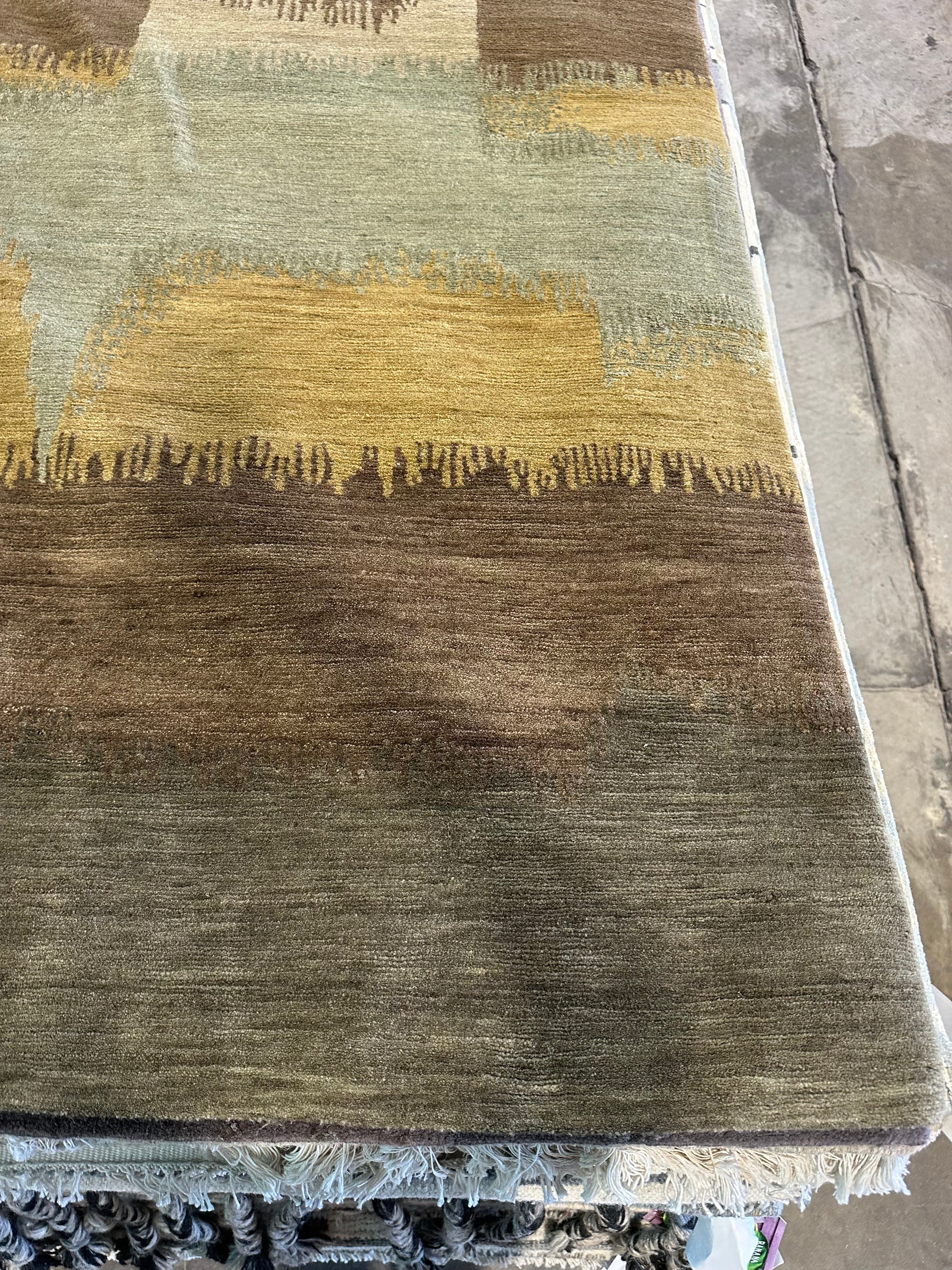 Hudson Hughes 9x12 Phases Springhill Tibetan Rug