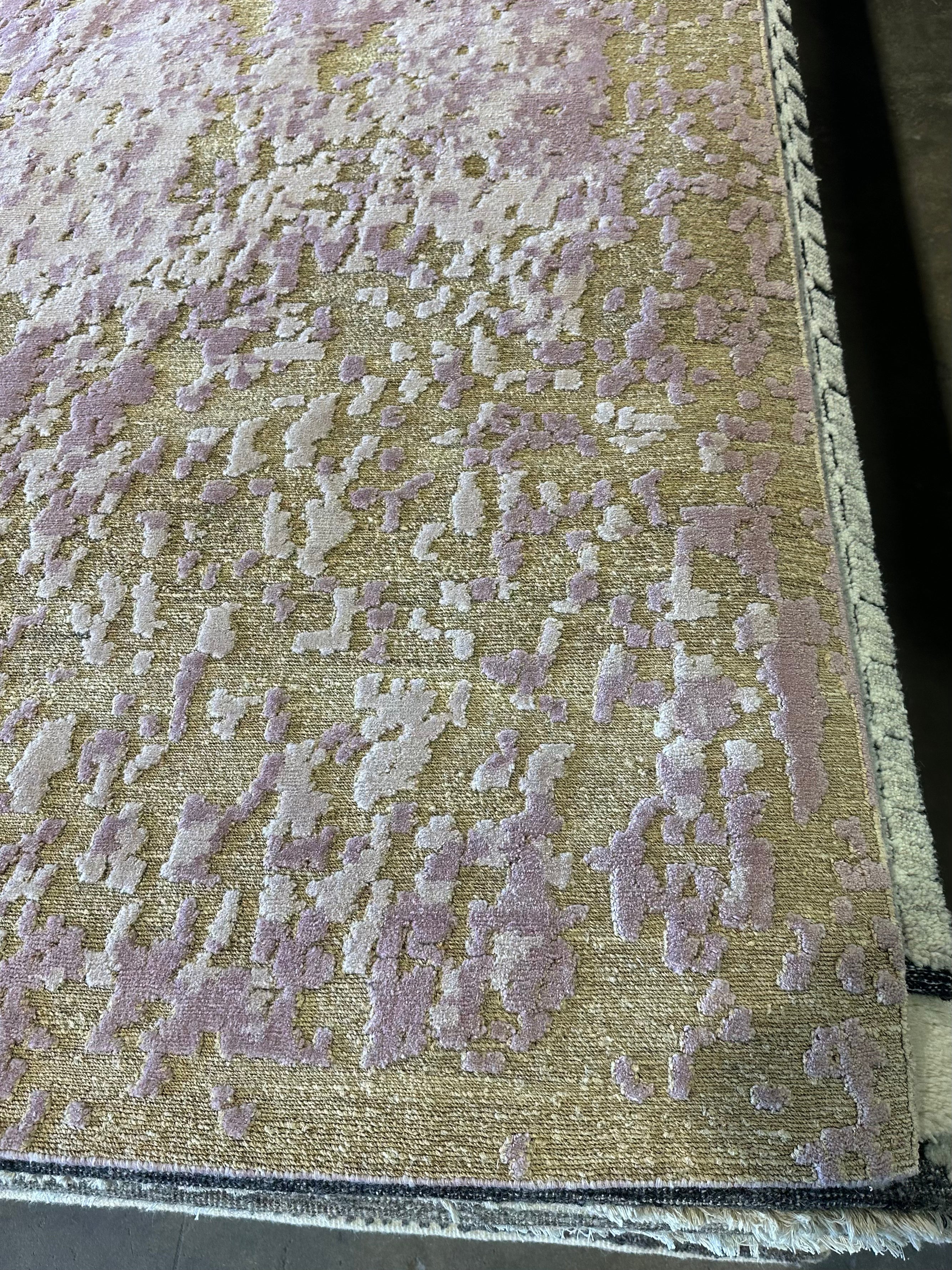 Asher Pringle 10x14 Sonia Soft Lavender Tibetan Rug