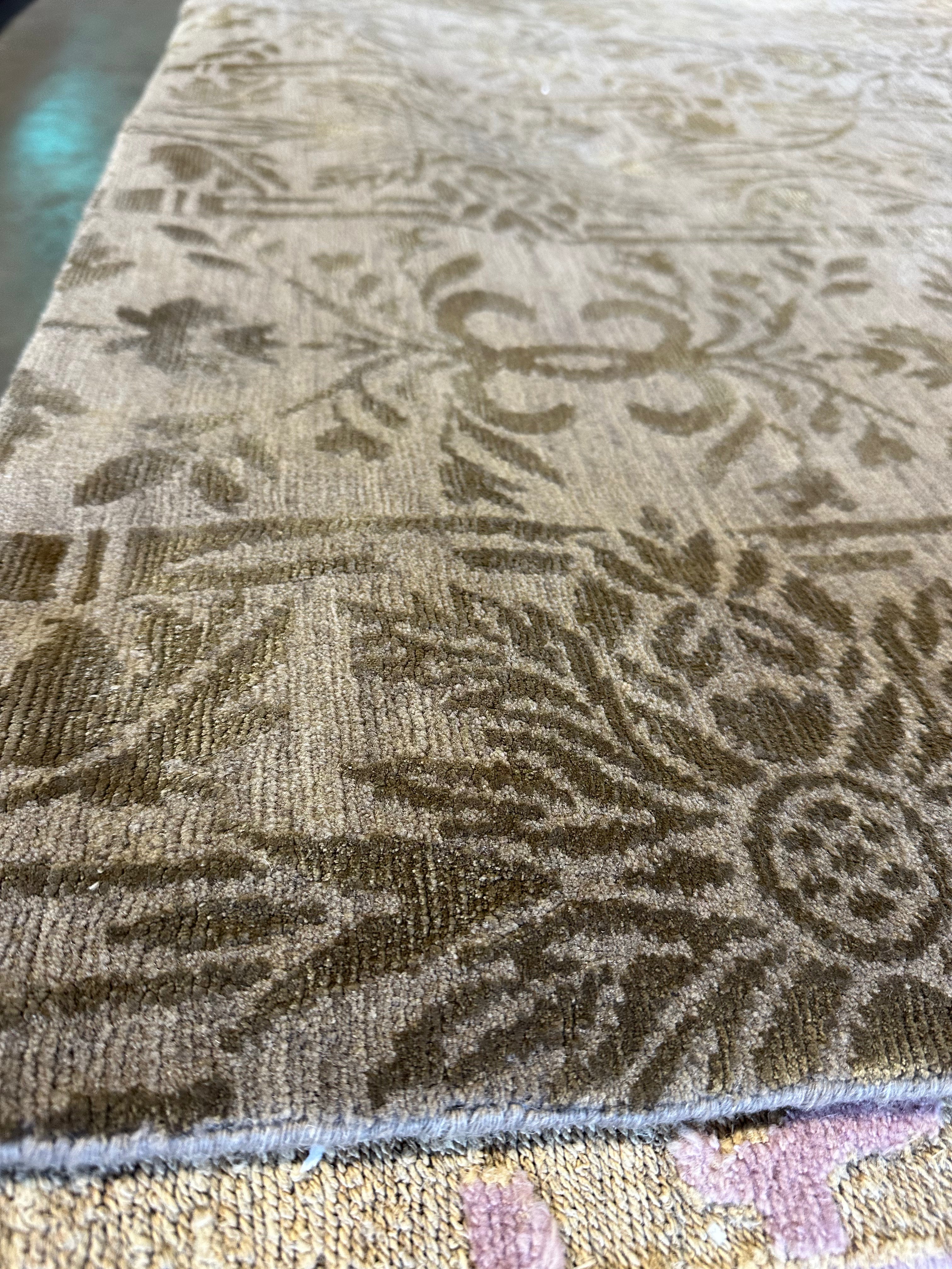 Robert Dupont 10x14 Atlie Platinum Tibetan Rug