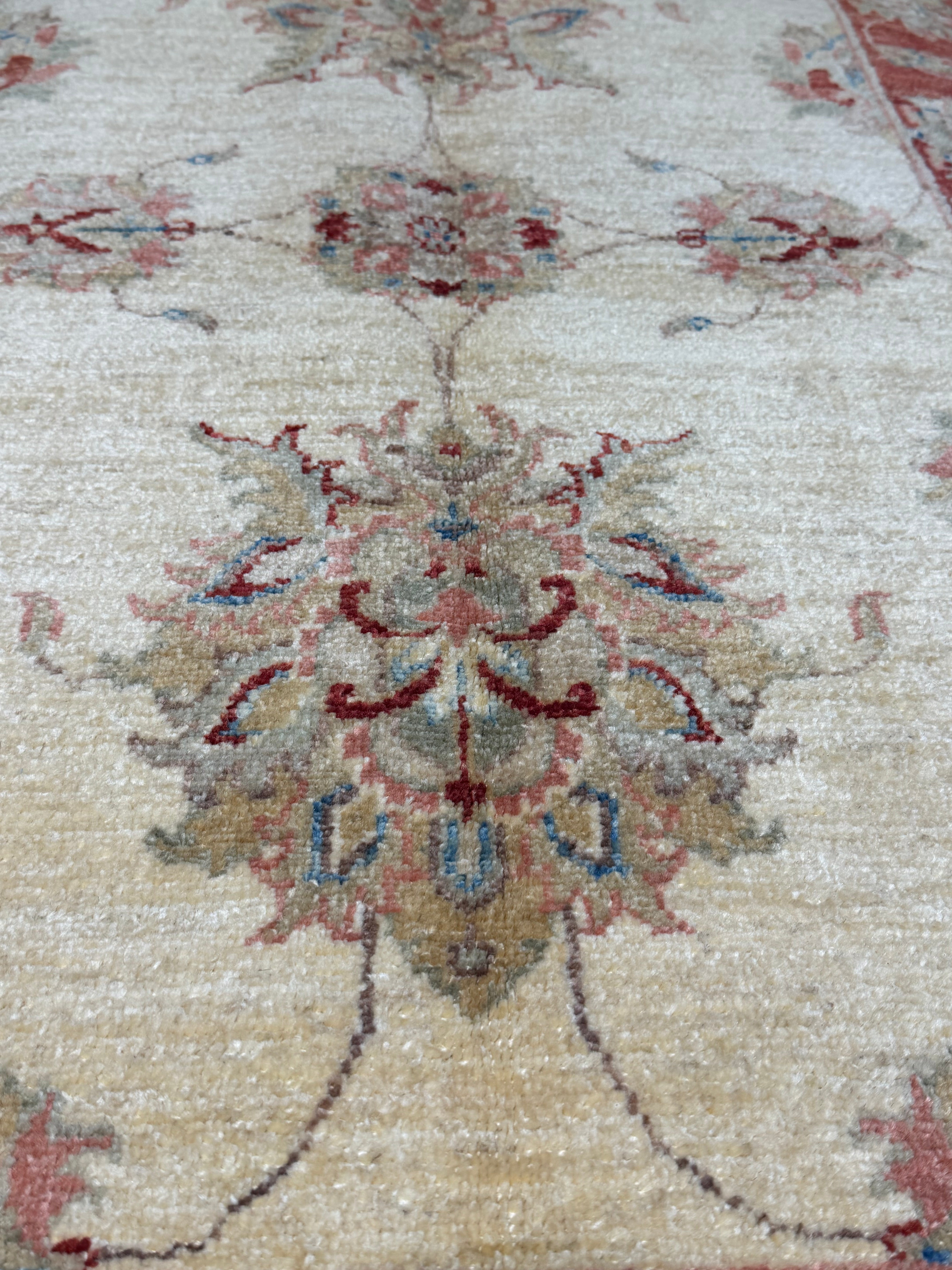 Alice 2.7x4.1 Red Afghani Ziegler Rug