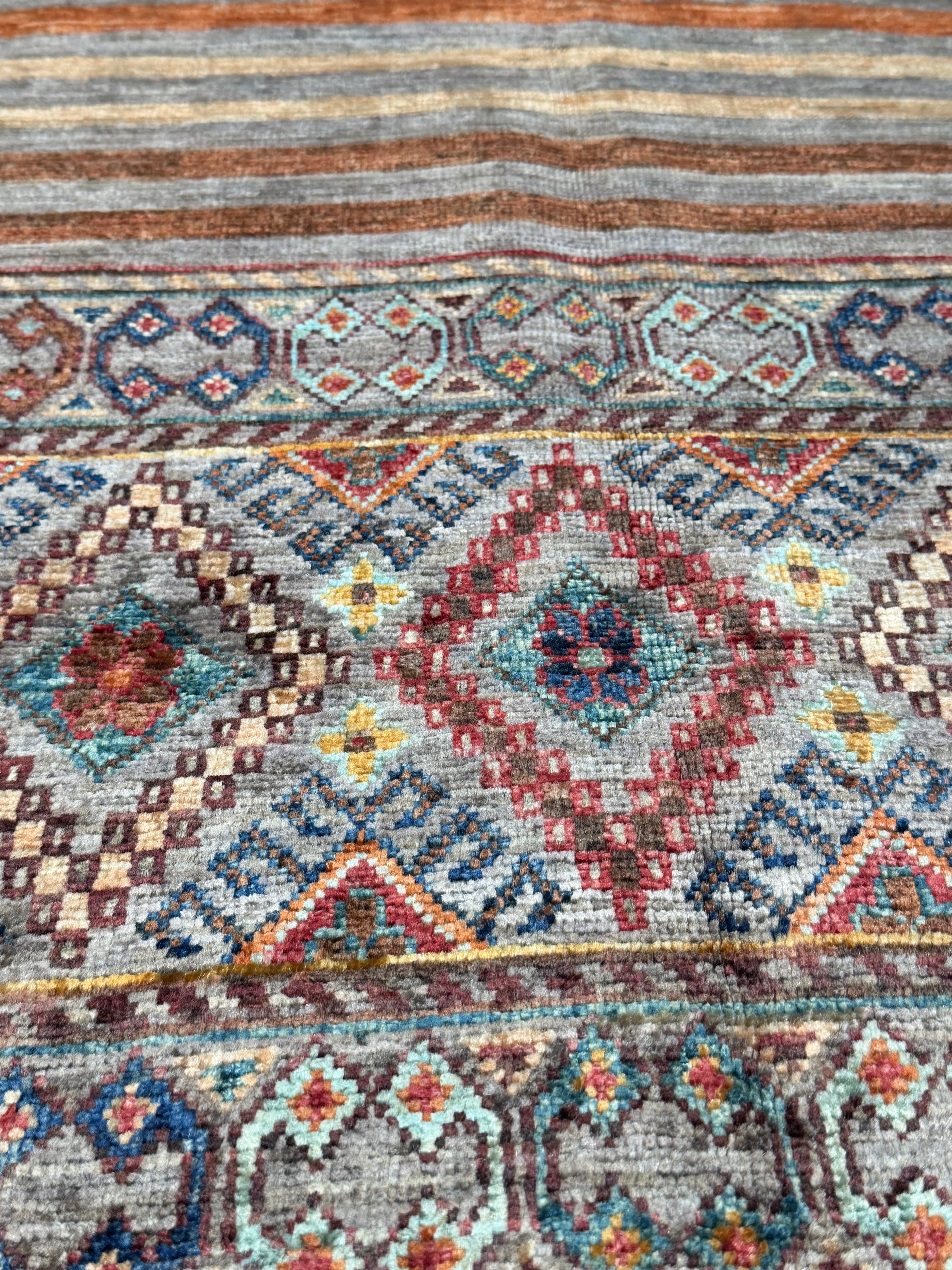 Tiffany Ho 2.7x4.6 Silve/Grey Afghani Khorjin Rug