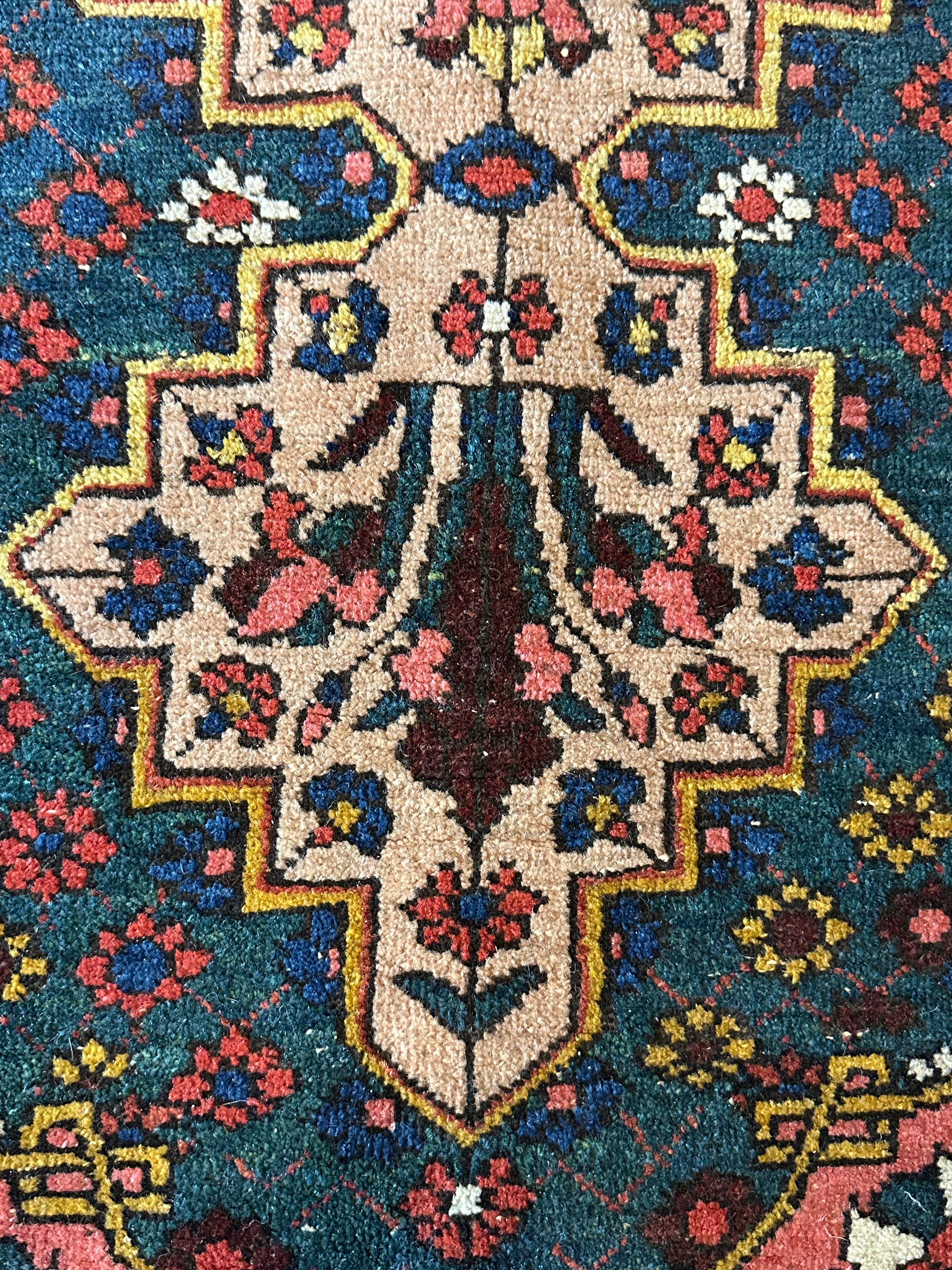 Antique 1920's West Persian Bakhtiari Rug 4.3x7