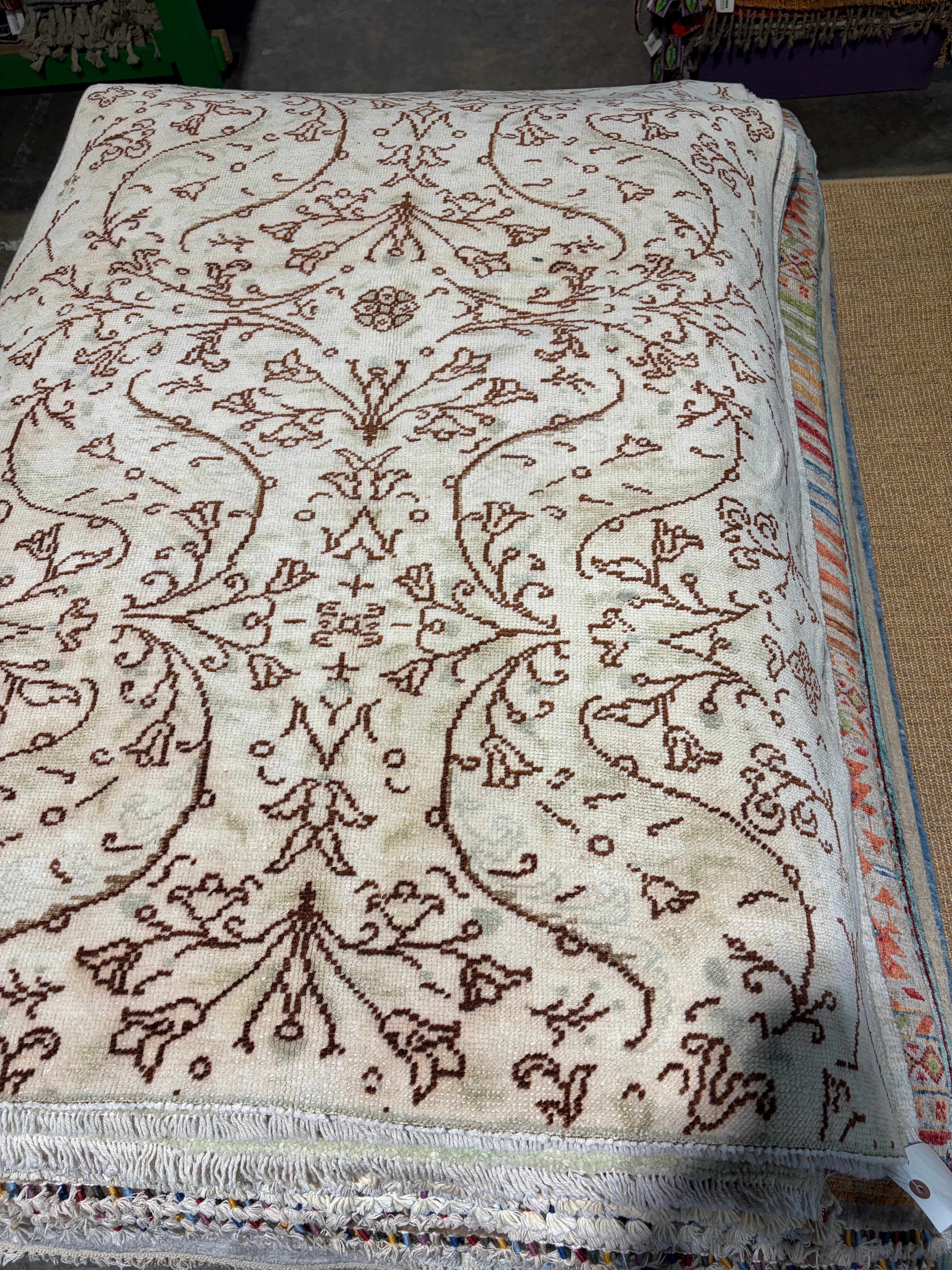 Hannah Brown 3.2x5.7 Cream Hand-Knotted Vintage Turkish Oushak