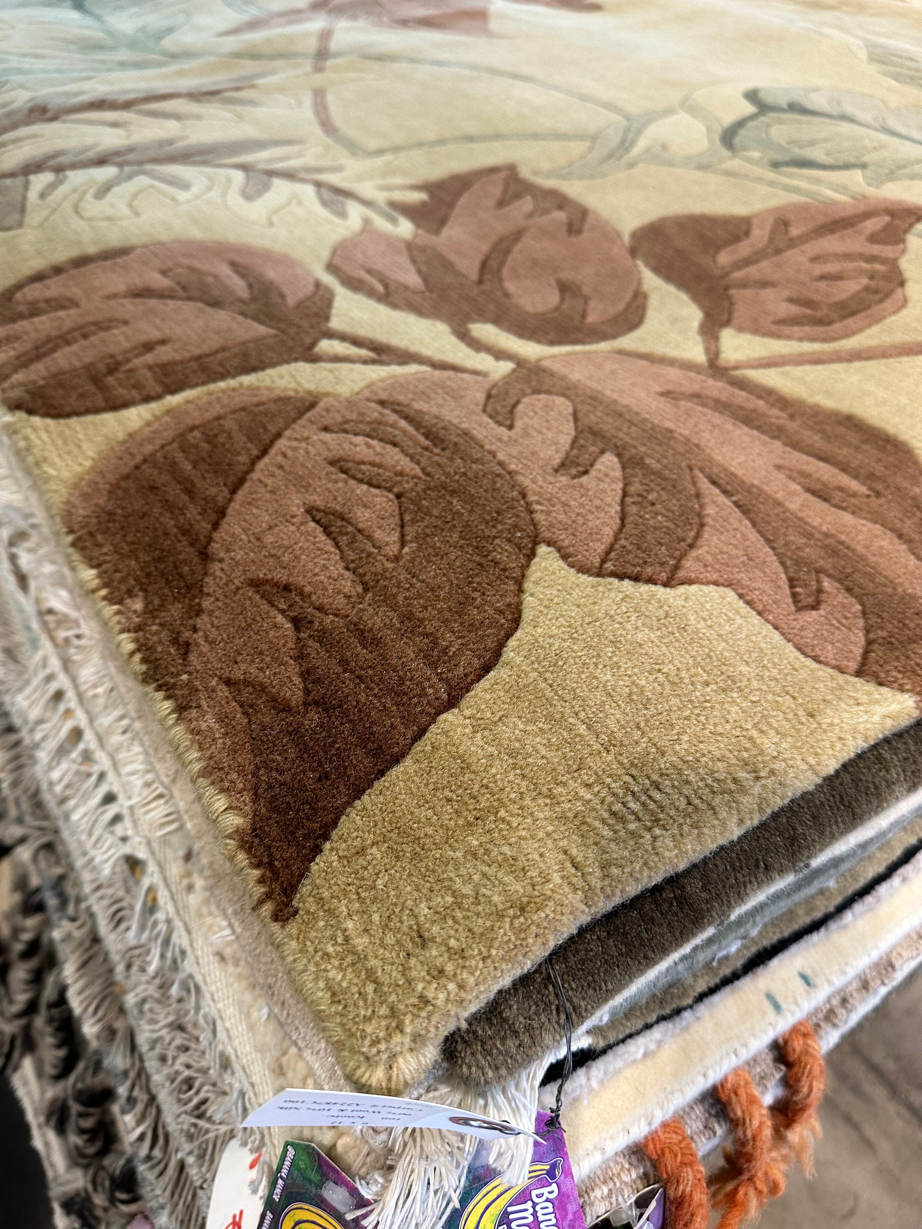 Lash Allen 9x11.9 Beige Himalaya Rug - CLEARANCE 30% off